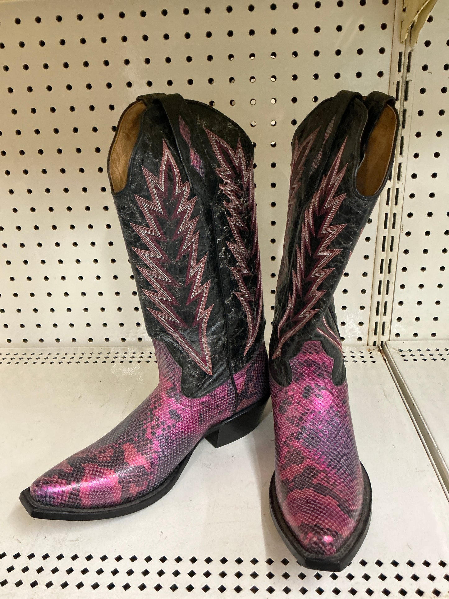 Johnny Ringo Metallic Pink Snake Skin