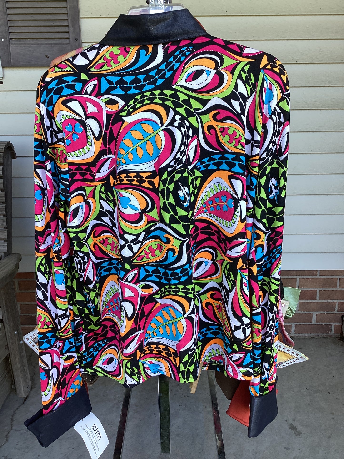 Women’s X-Large Show Shirt