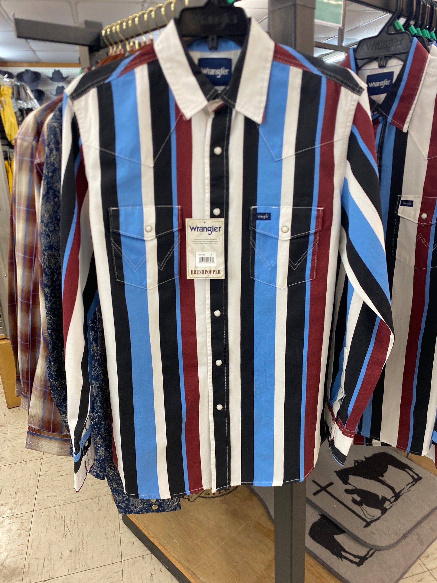 Men’s Cool Breeze Brushpopper by Wrangler