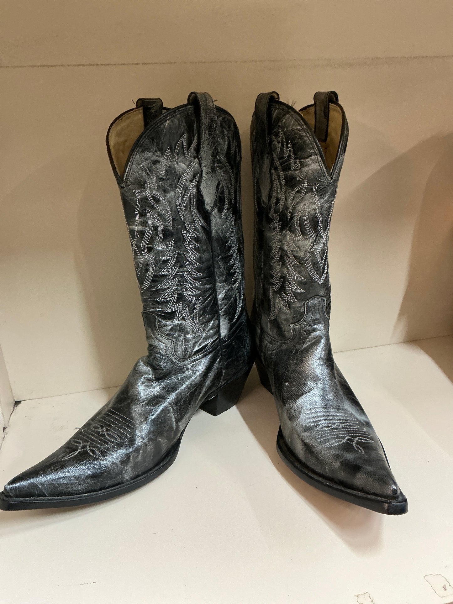 Corral Black and Silver Smoke-CLEARANCE