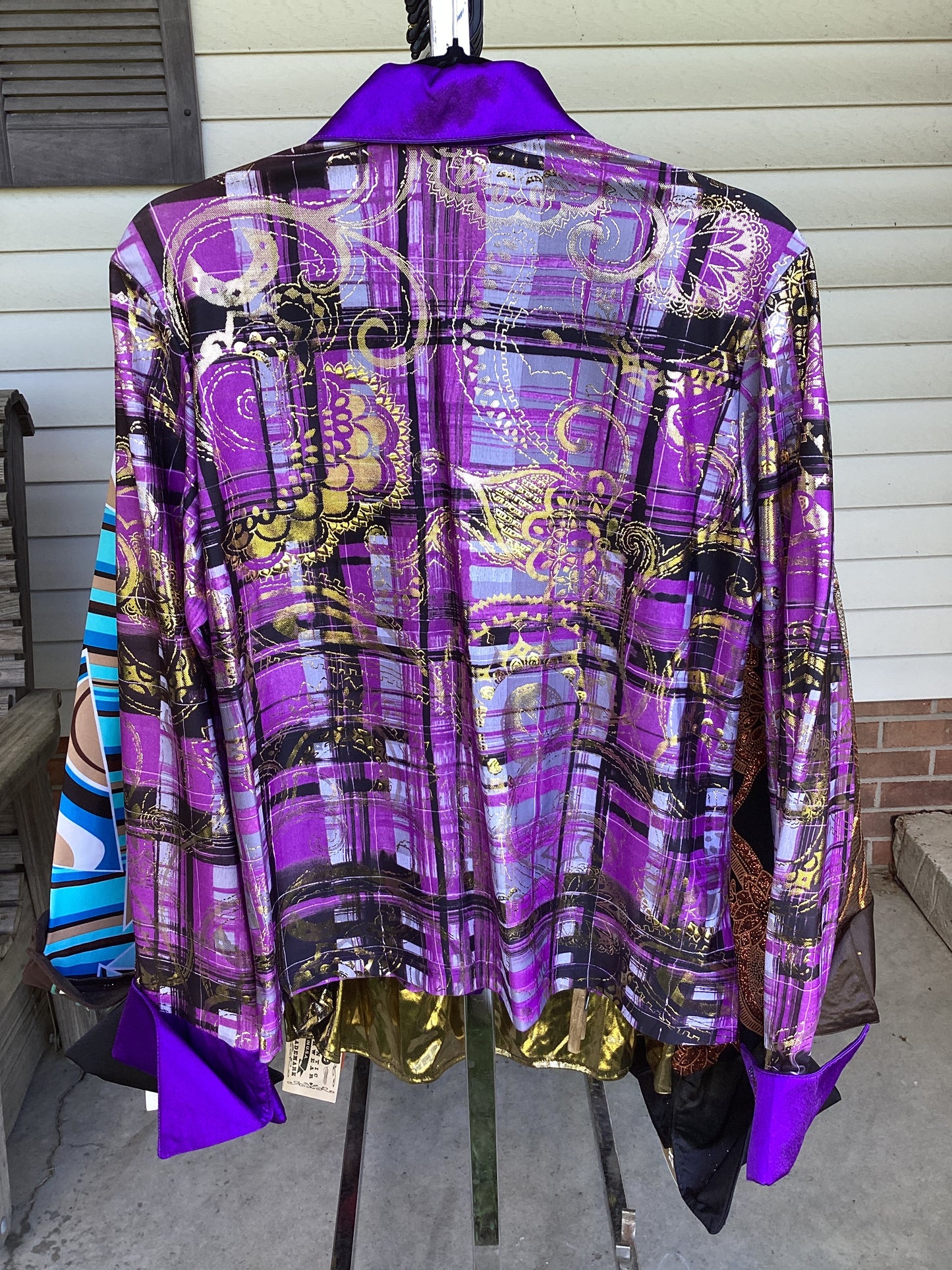 Women’s XX-Large Show Shirt