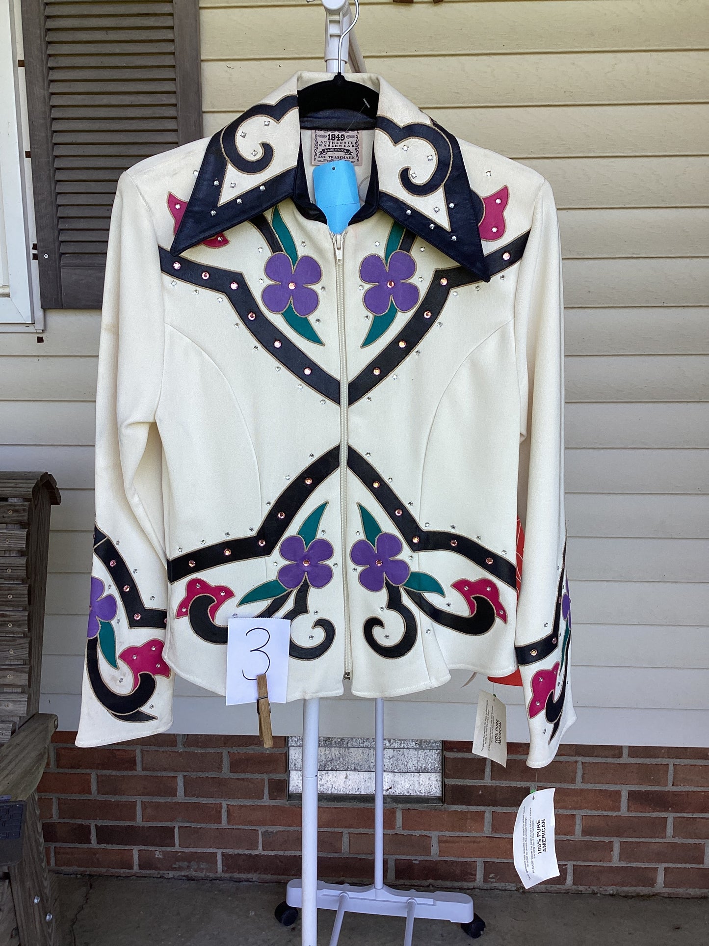 Show Blouses & Jackets-Small