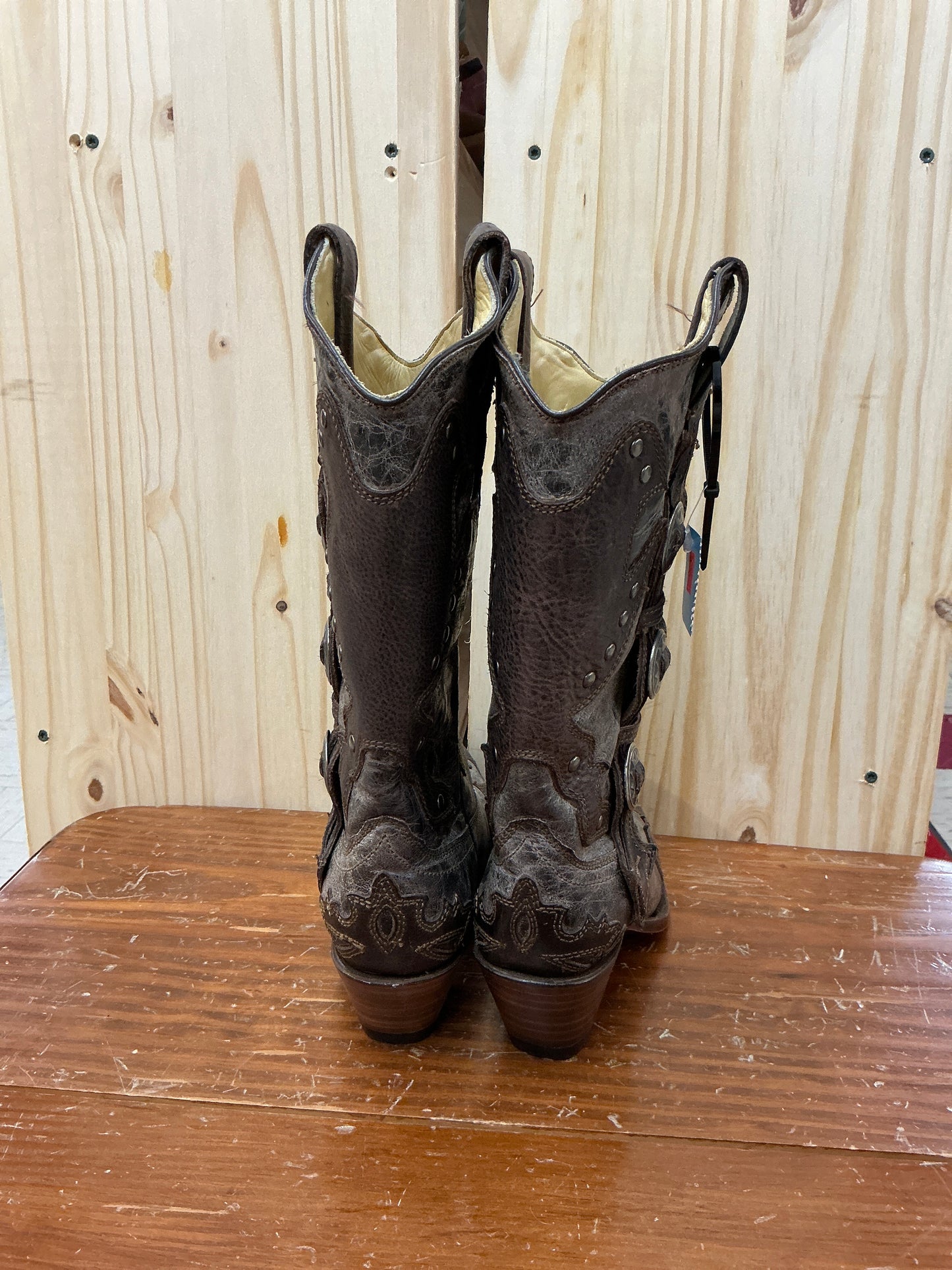 Crackle Corral Pointed Toe-CLEARANCE