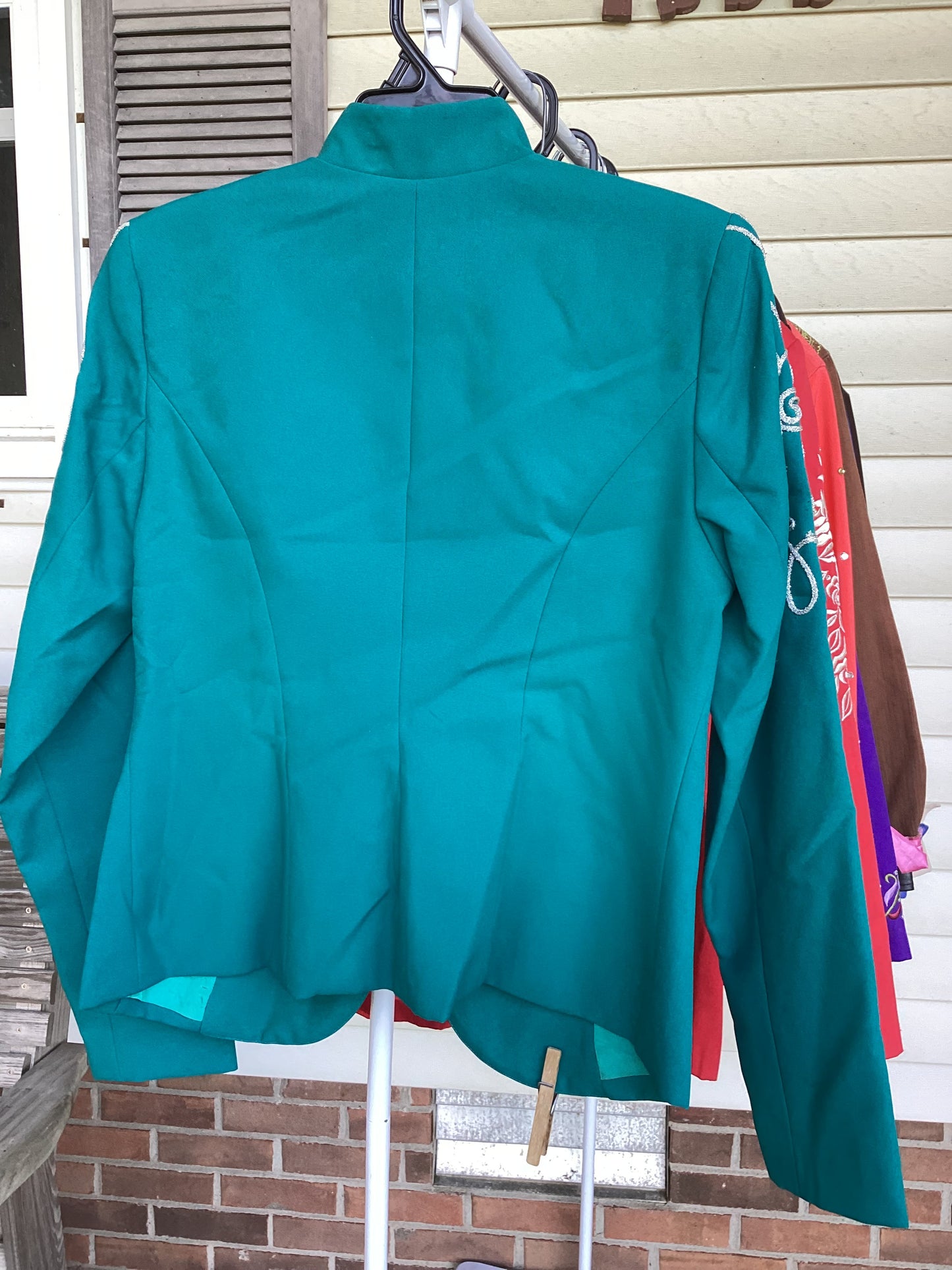 Show Blouses & Jackets-Large