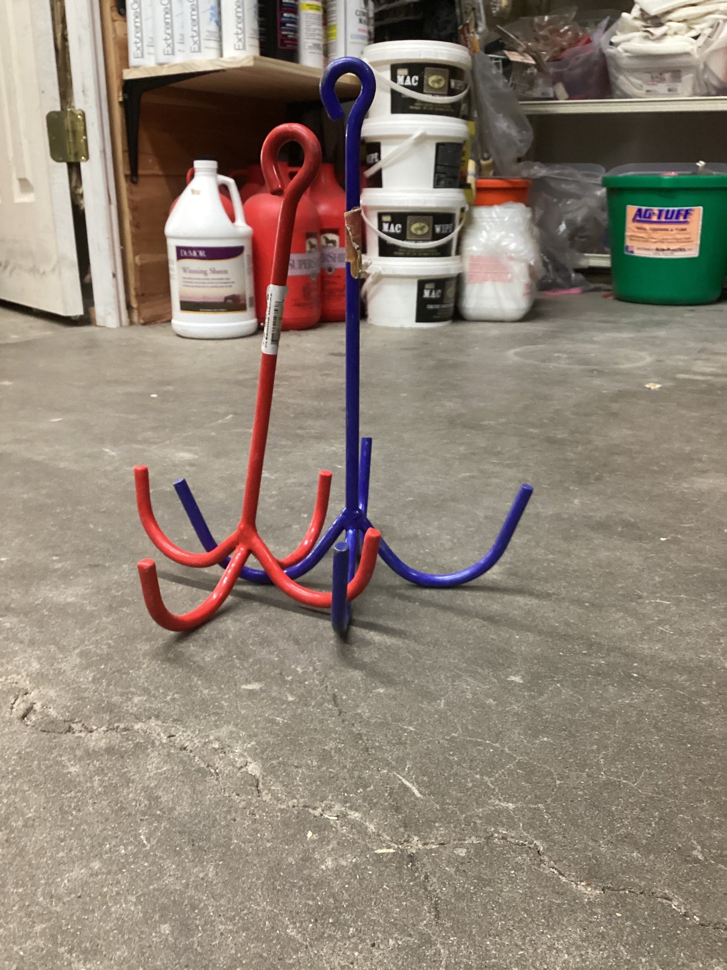 Metal Blanket Hangers