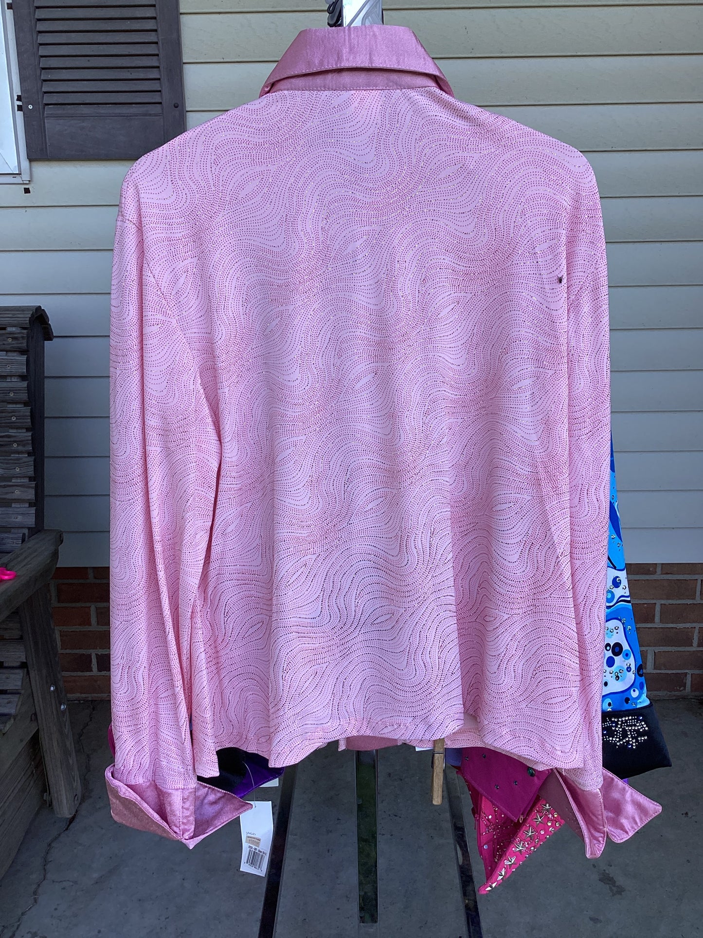Women’s X-Large Show Shirt
