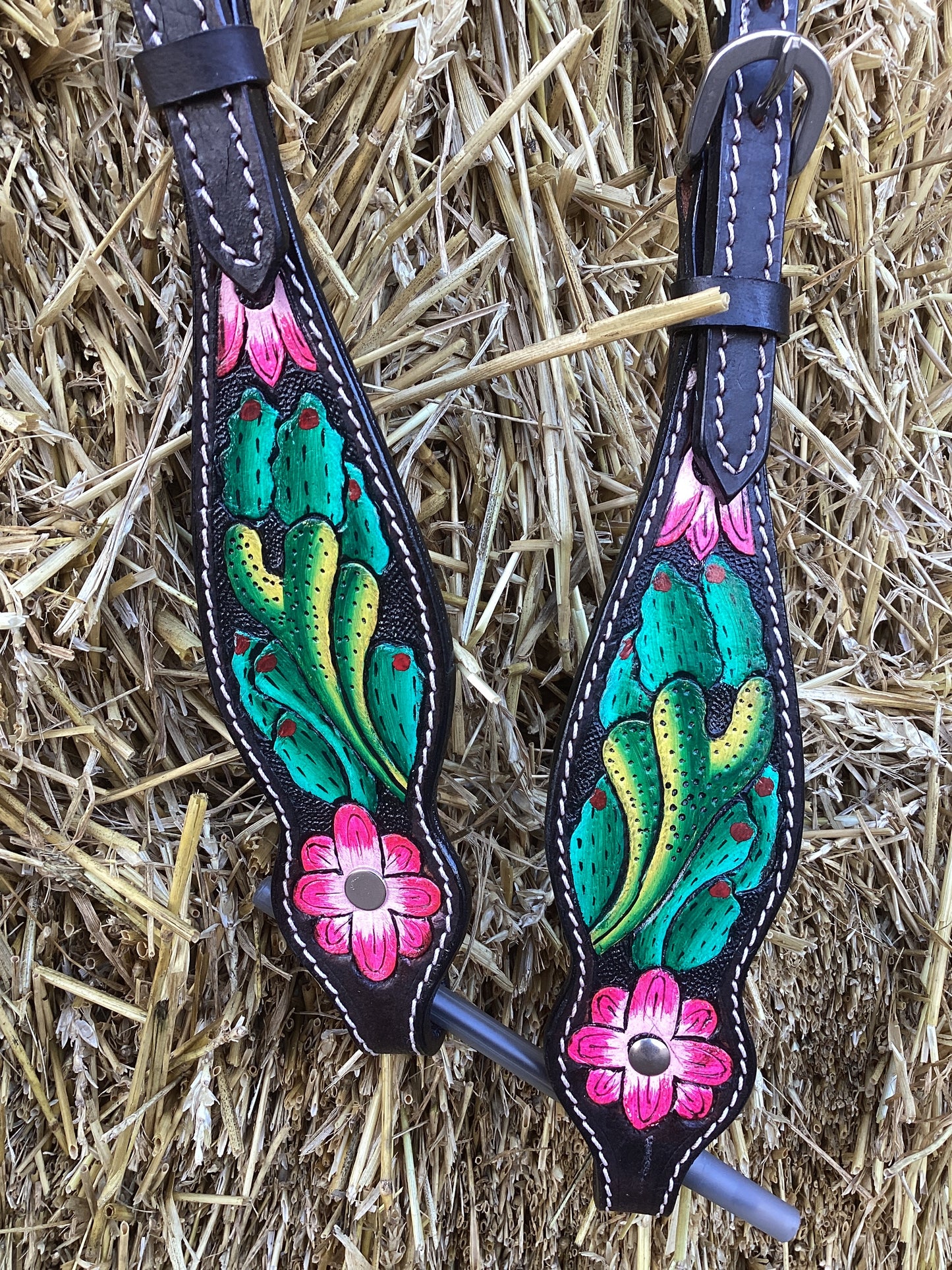 Desert Bouquet Tack Set