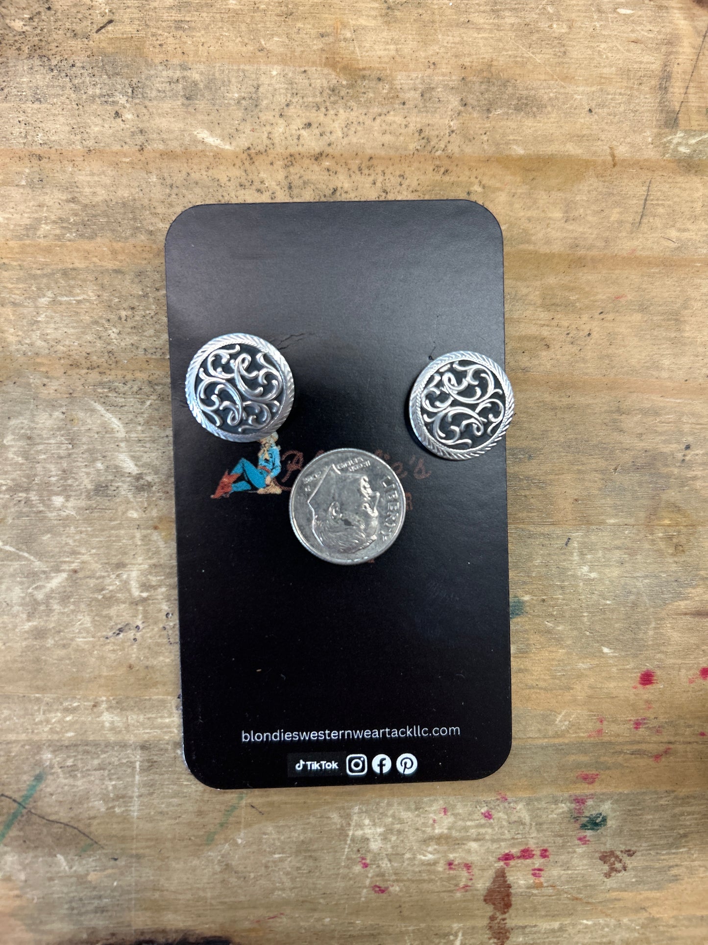 Dainty Scroll Silver & Black Earrings