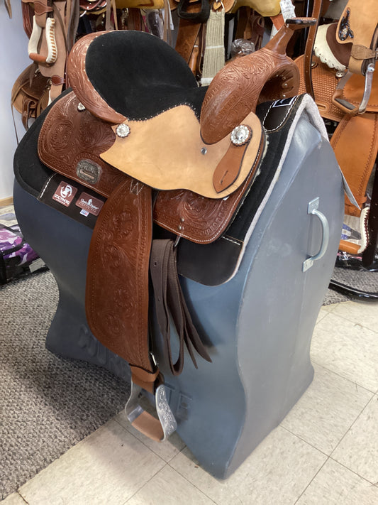 15” saddle