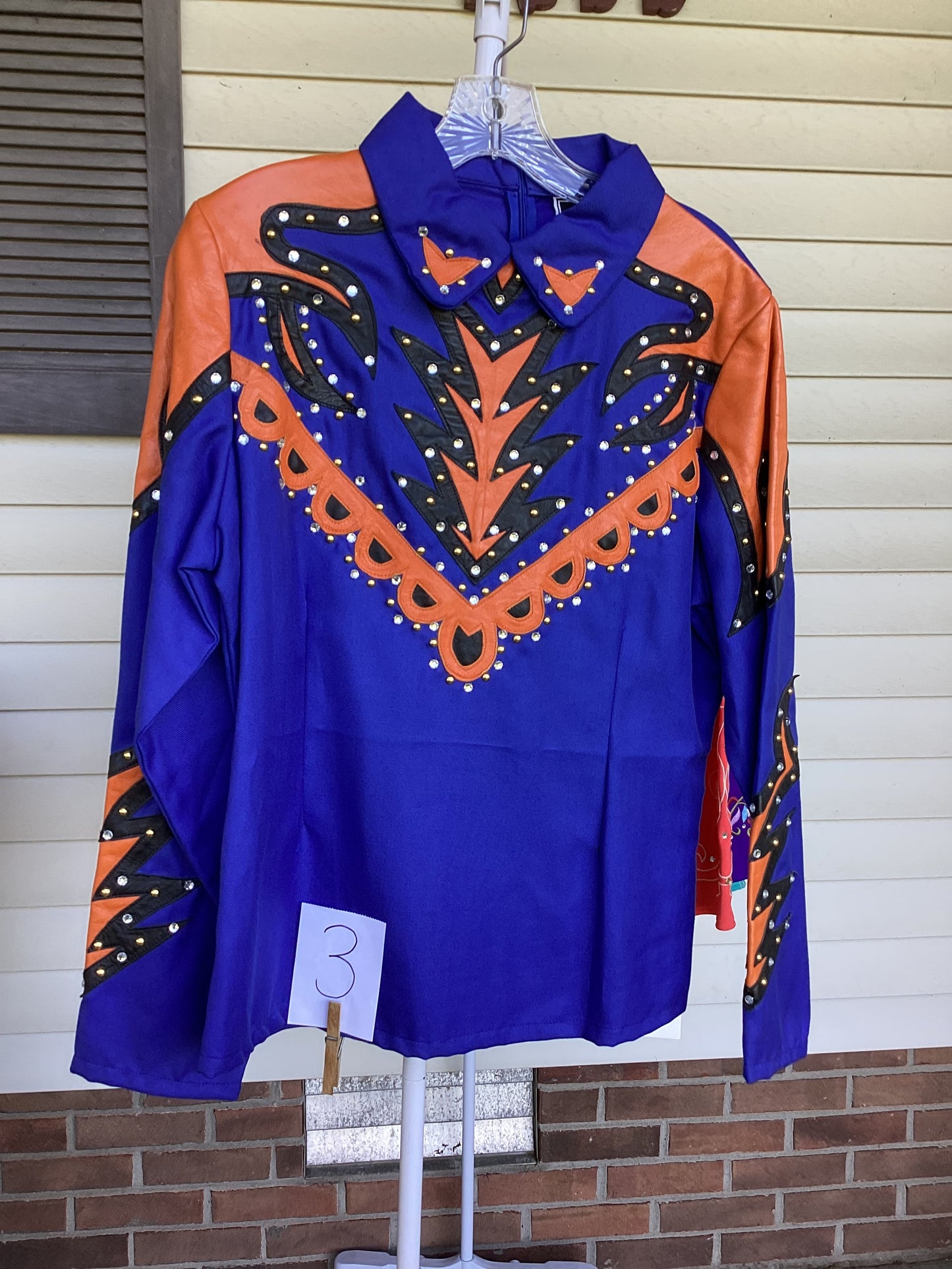 Show Blouses & Jackets-Large