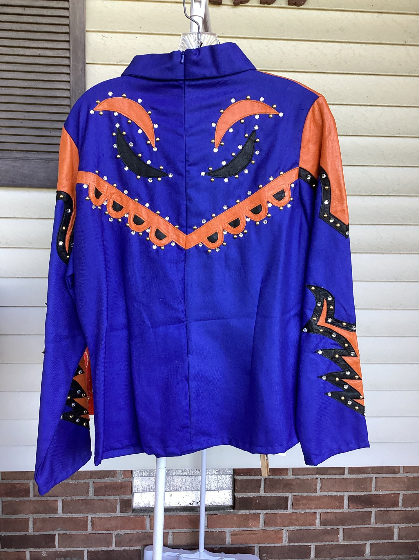Show Blouses & Jackets-Large