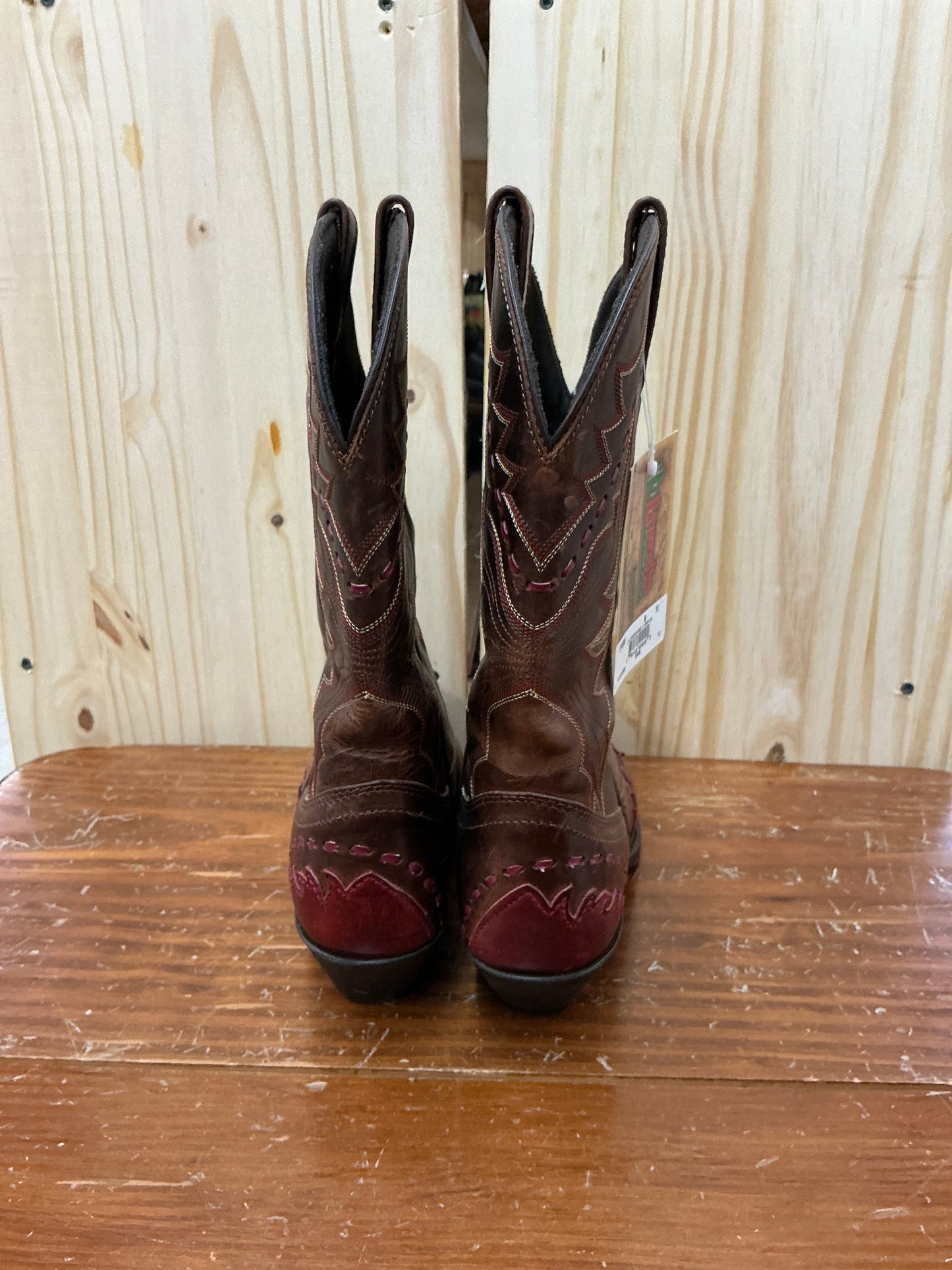 Laredo Brown & Red 11” Snip Toe