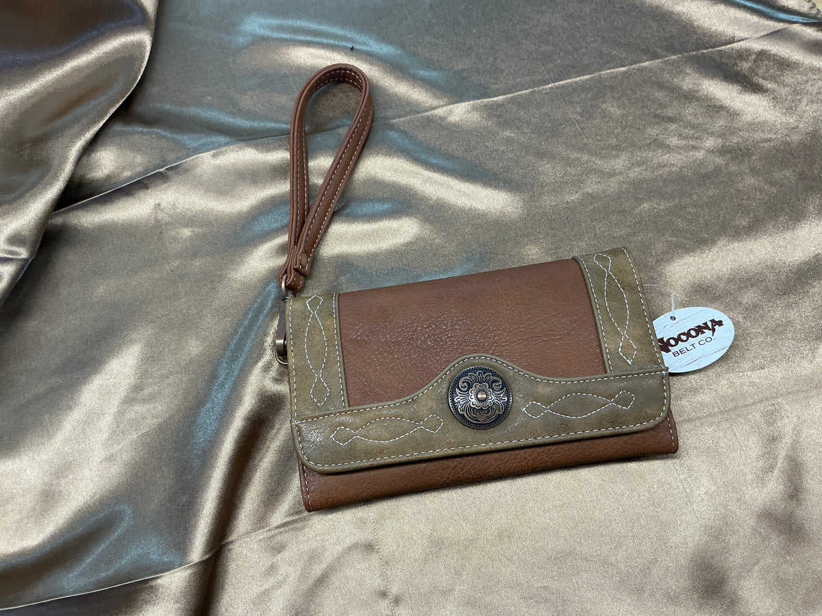 Blazin Roxx® Ivy Style Clutch Tan