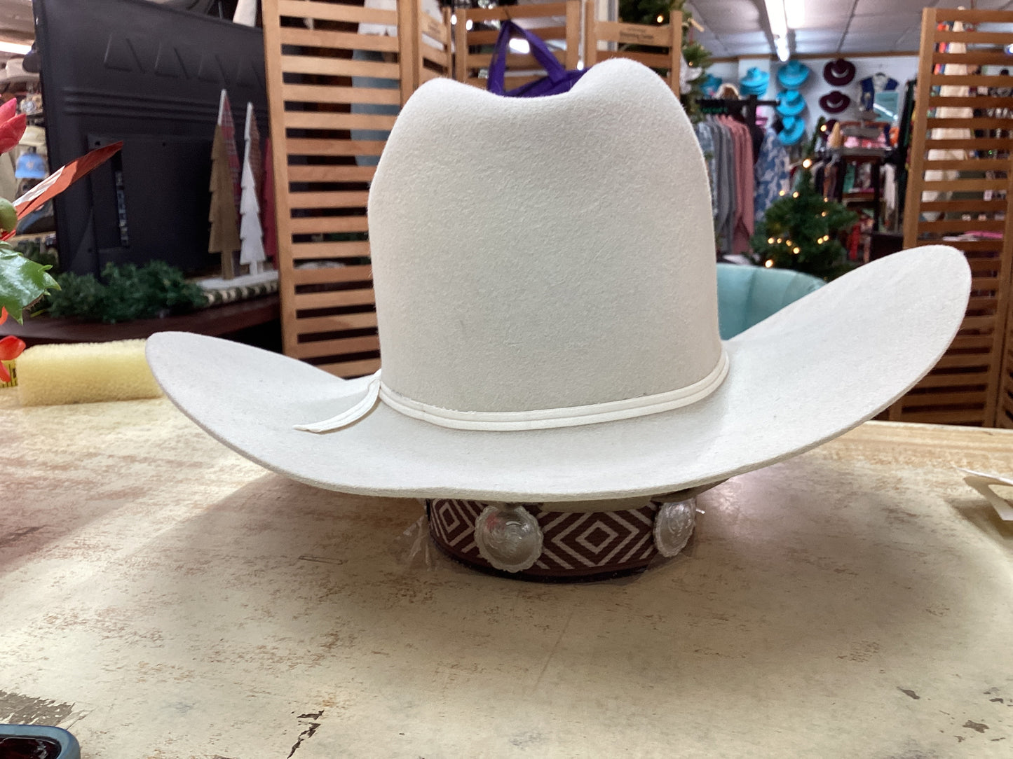20X Beaver Blend Felt Cowboy Hat by Catalena Hatters