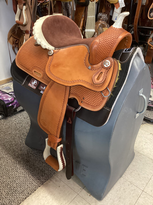 15” Barrel Saddle