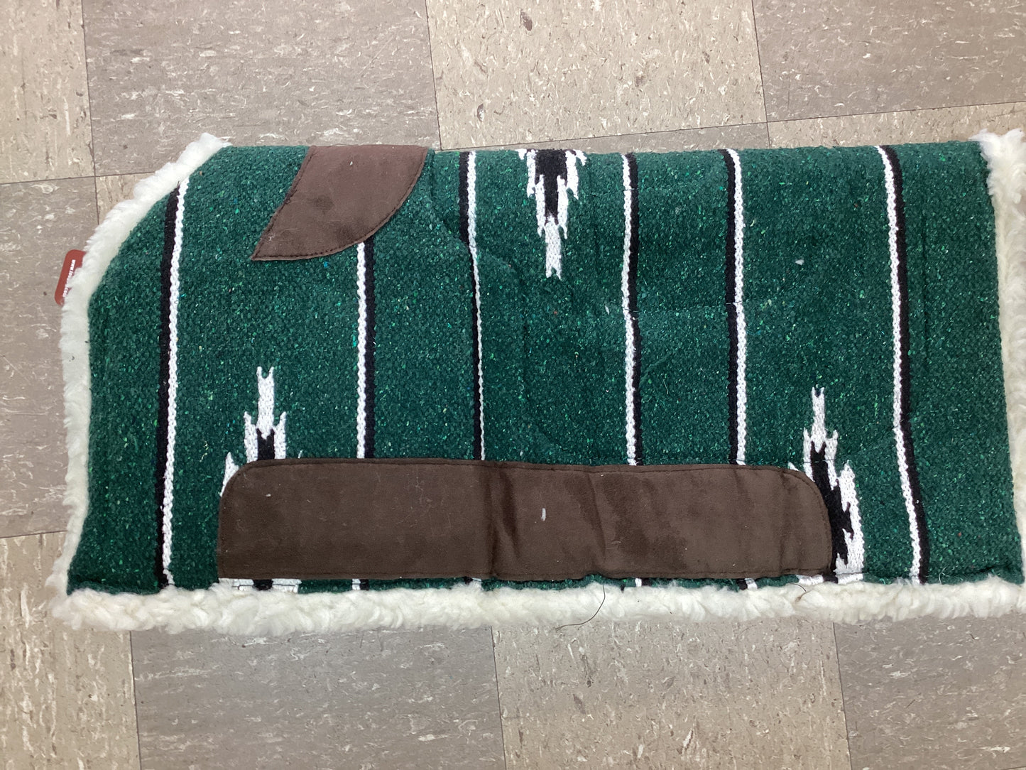 32”X32” Buildup Cutback Saddle Pad by Tough 1