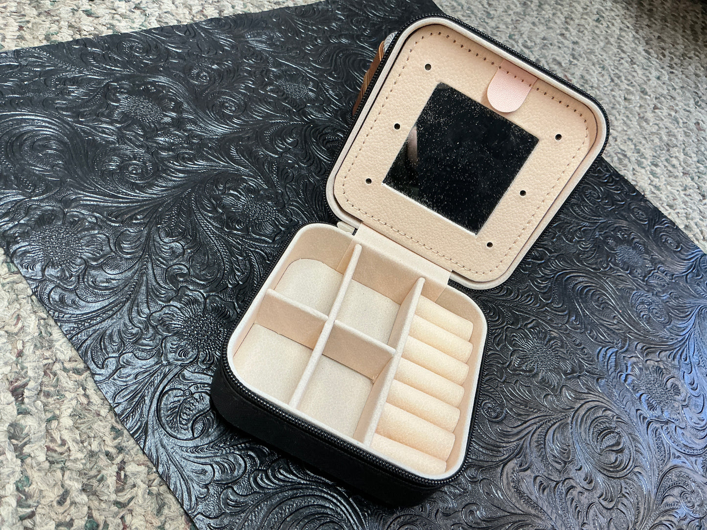 Black stud jewelry case