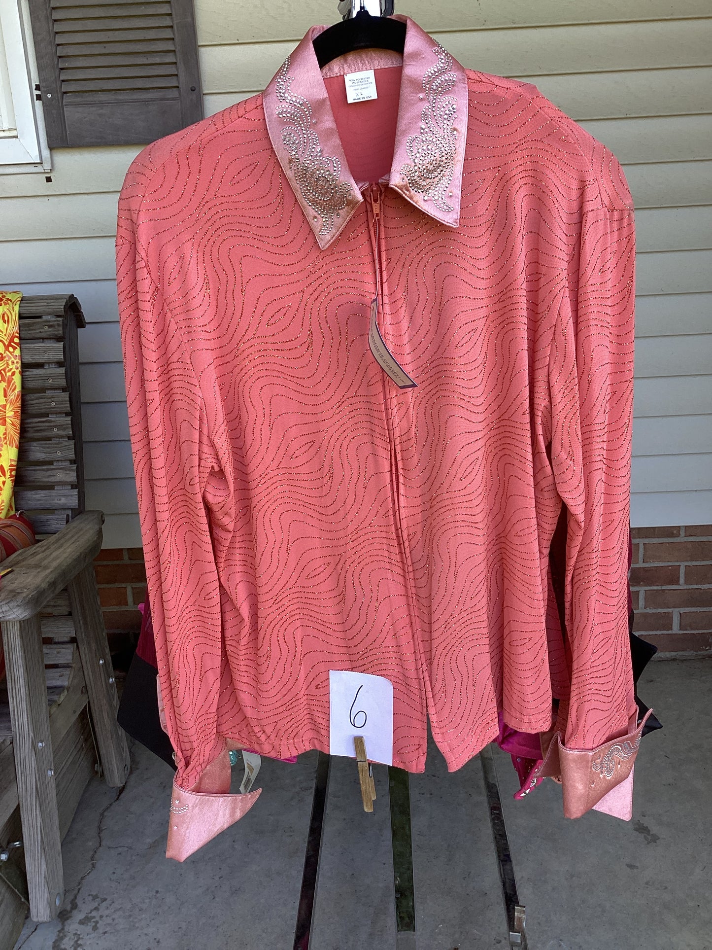 Women’s X-Large Show Shirt