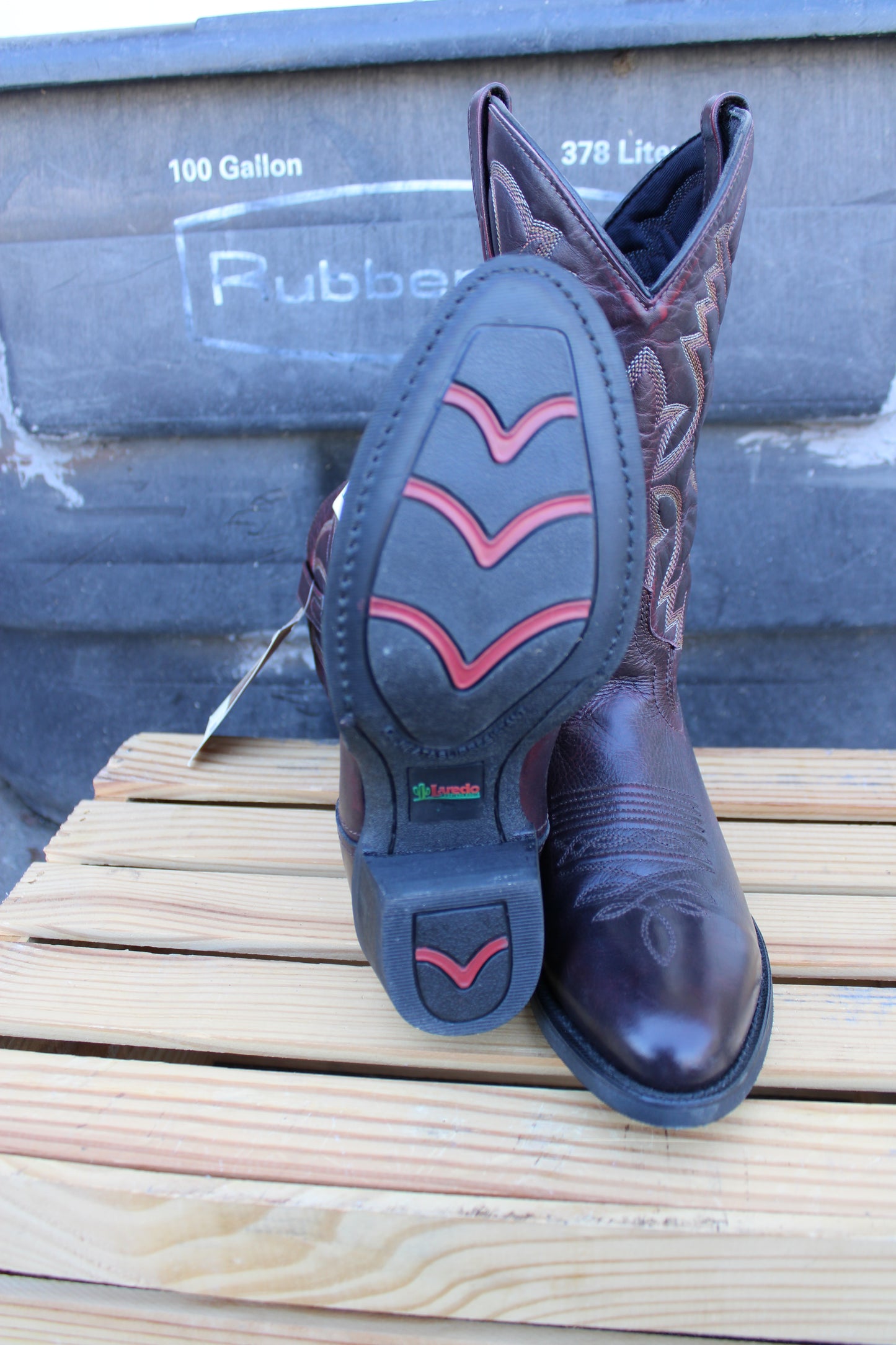 Laredo Birchwood-Black Cherry