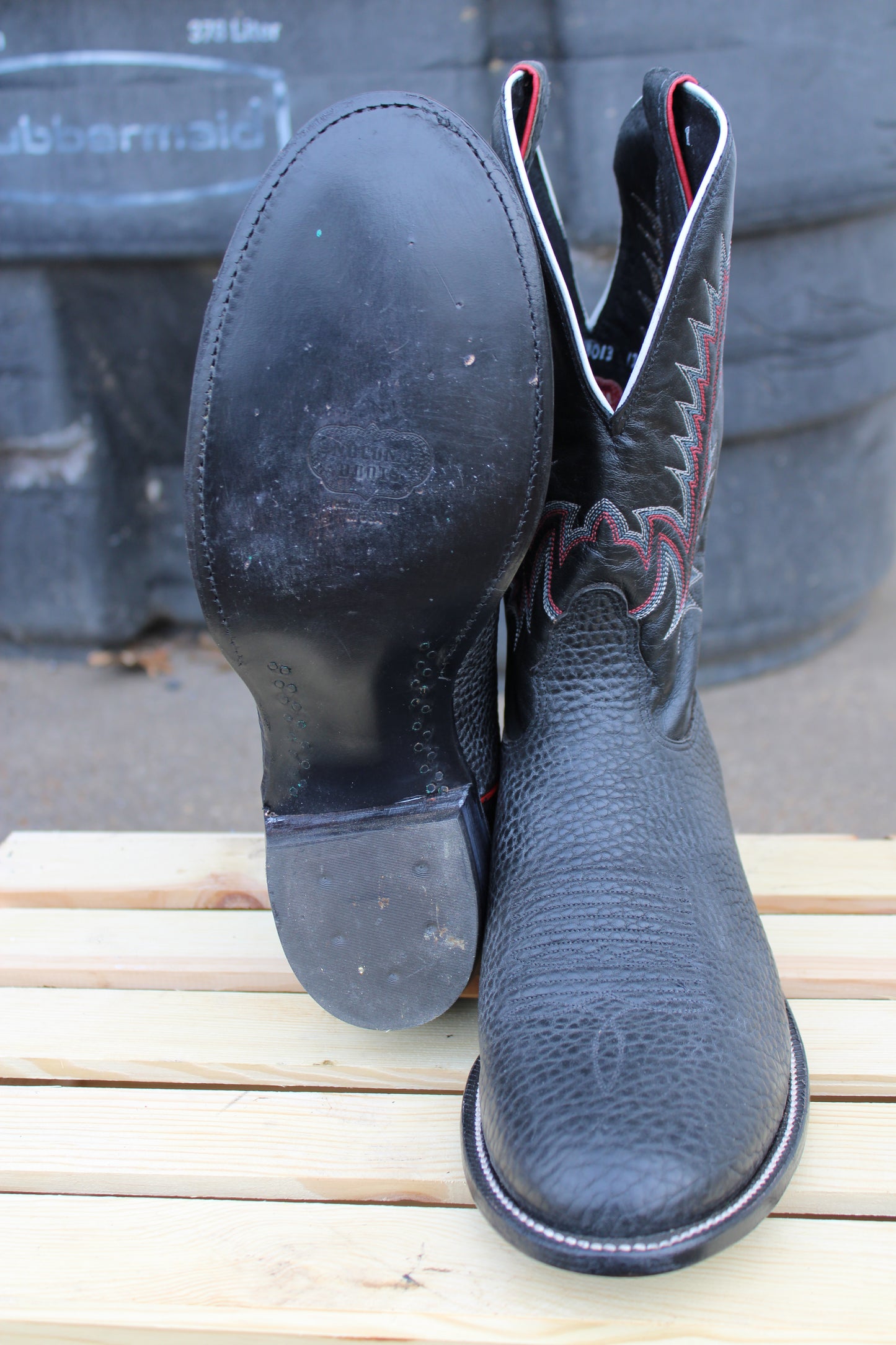 Nocona-Black Bull Roper