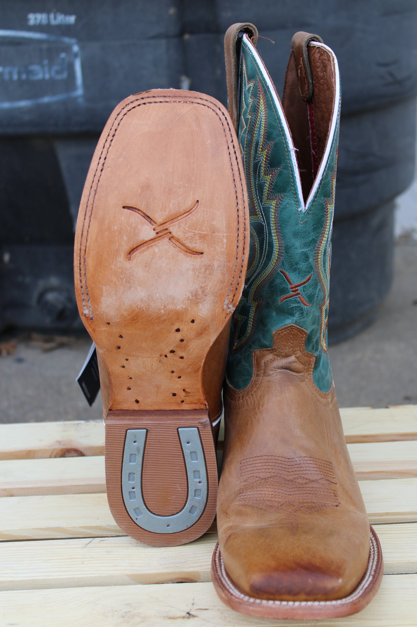 Twisted X- 12” Rancher- Cashew & Blue Grass