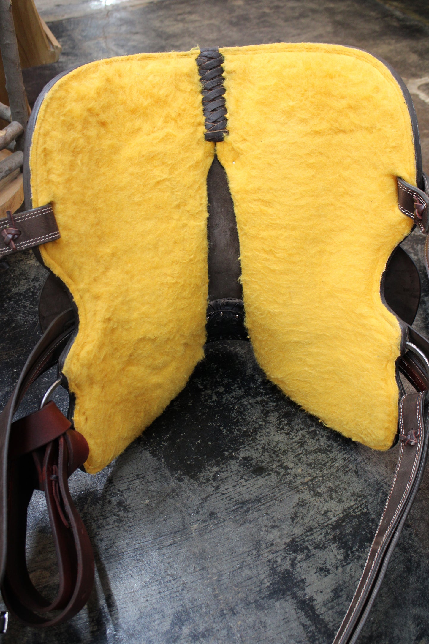 14" Silver Royal "Booker" Barrel Saddle