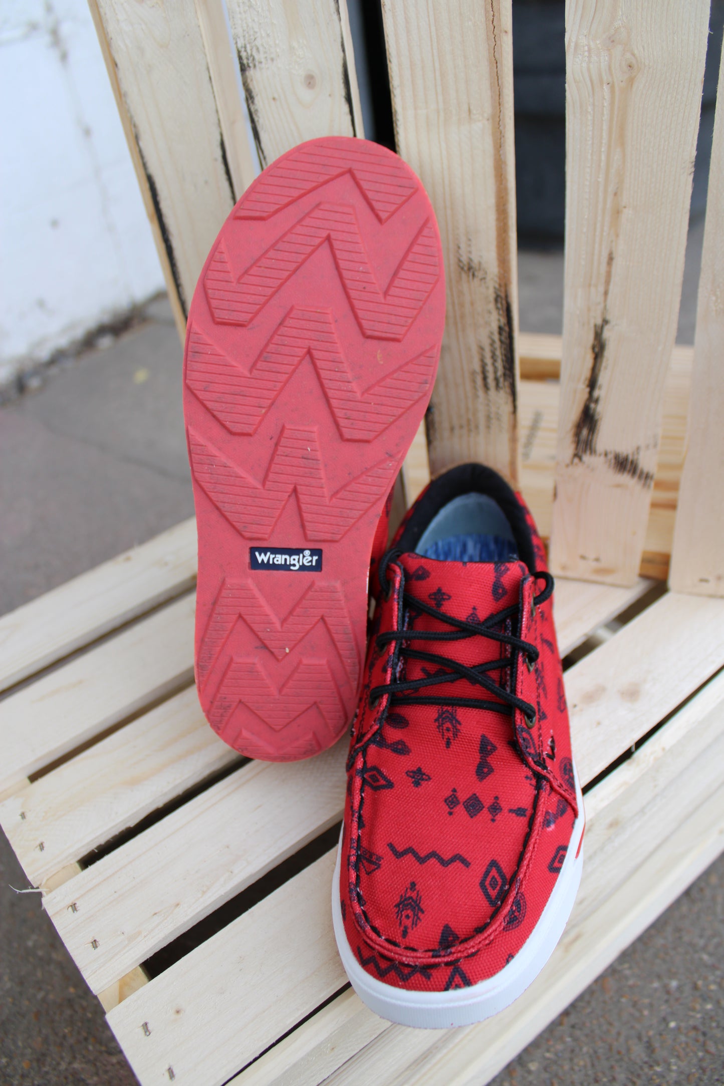 Wrangler Retro® Low Top Sneaker by Twisted X- Red & Black