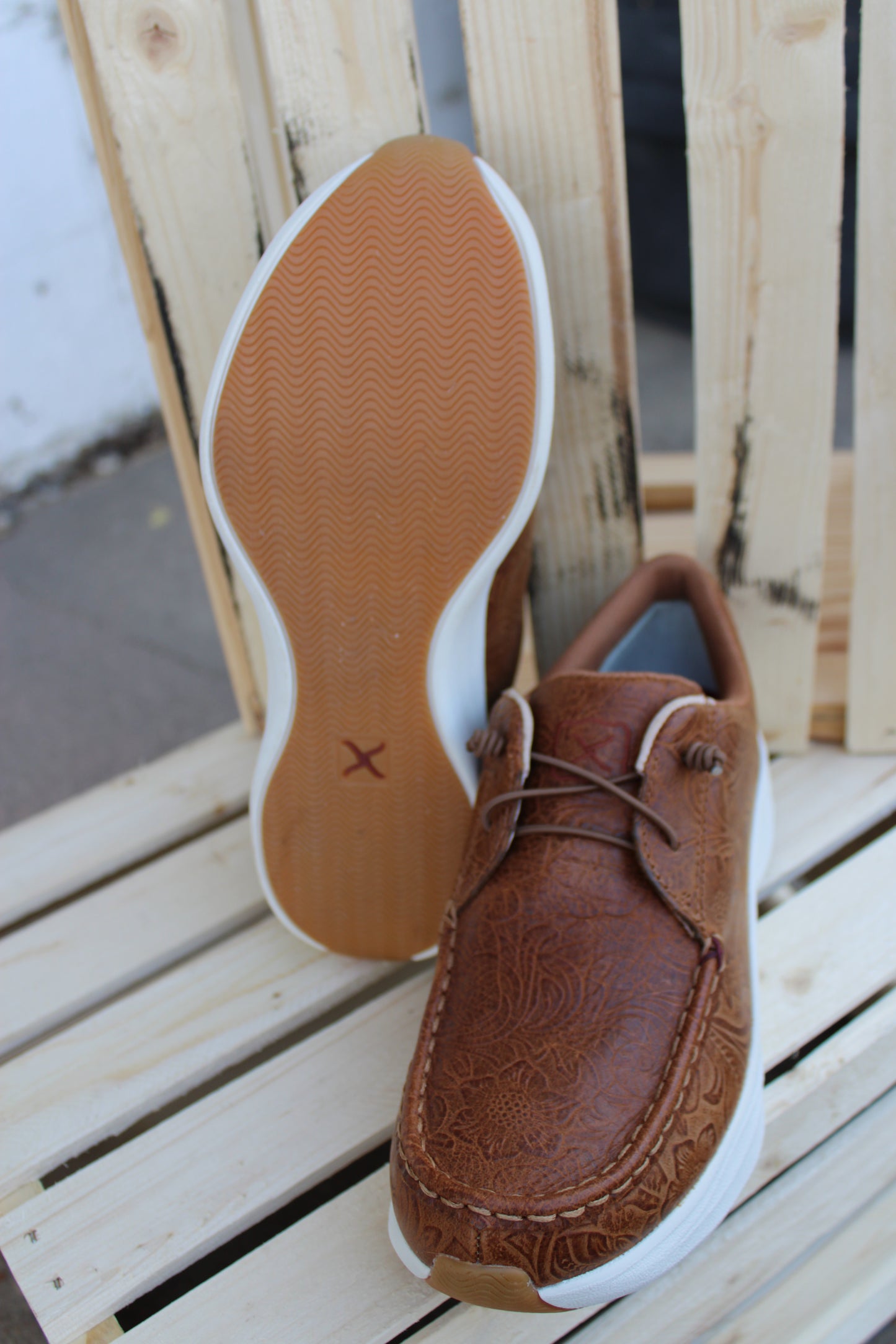 Women's UltraLite X Casual by Twisted X