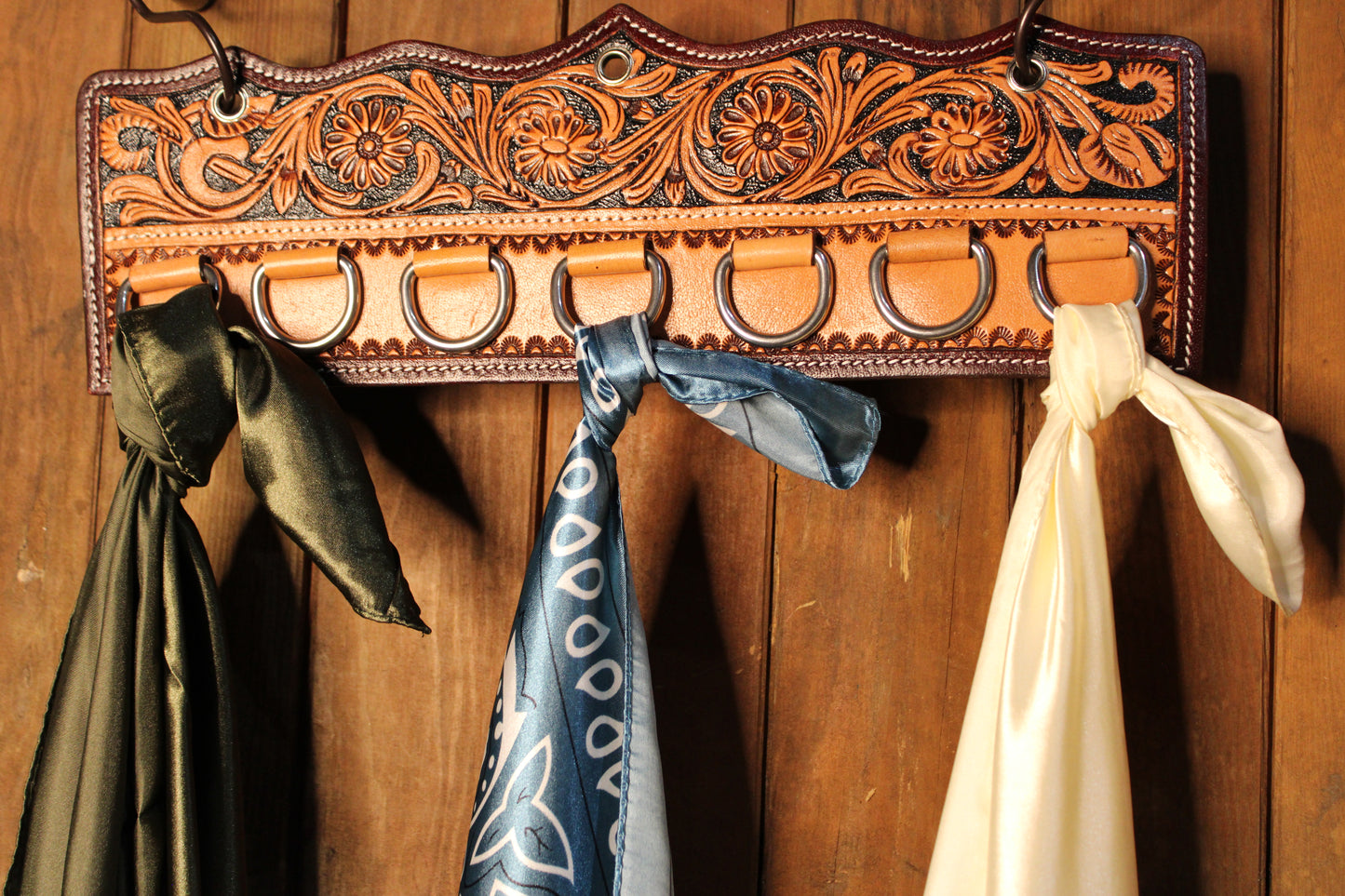 7-Ring Wild Rag Holder