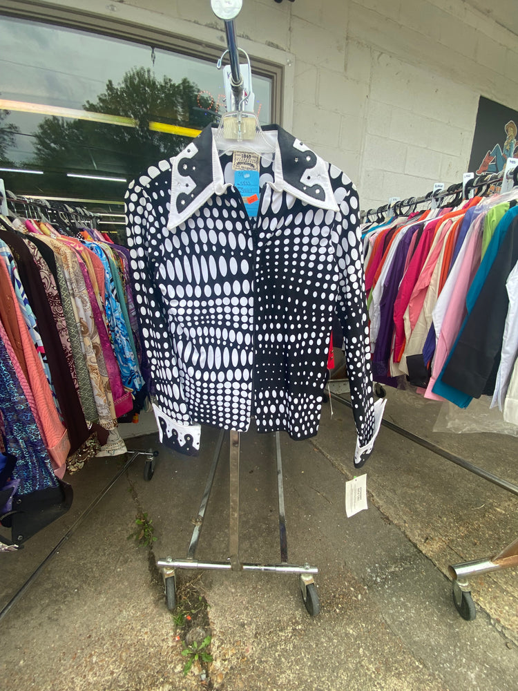 Closeout Show Apparel