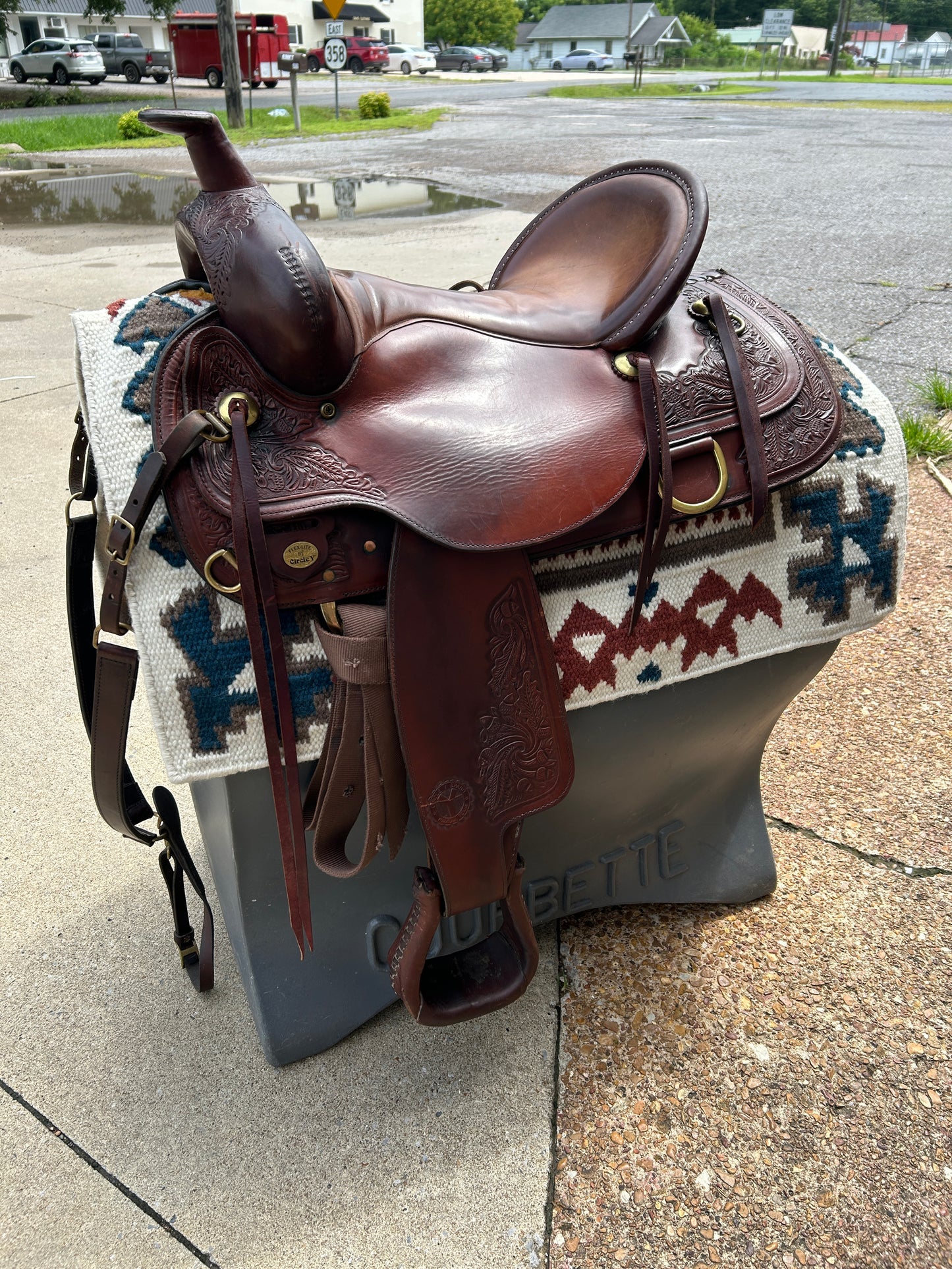 Circle Y of Yoakum® Flex-Lite Trail Saddle 17”