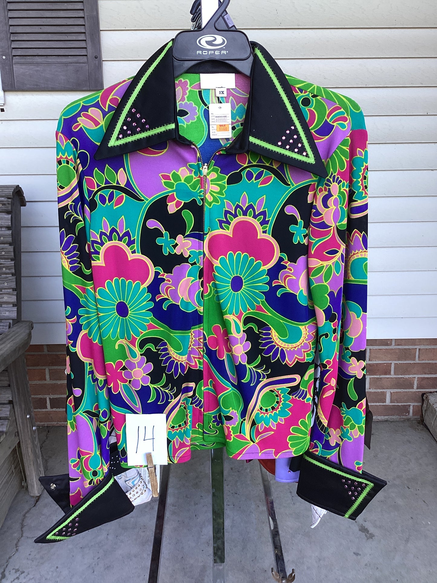 Women’s X-Large Show Shirt