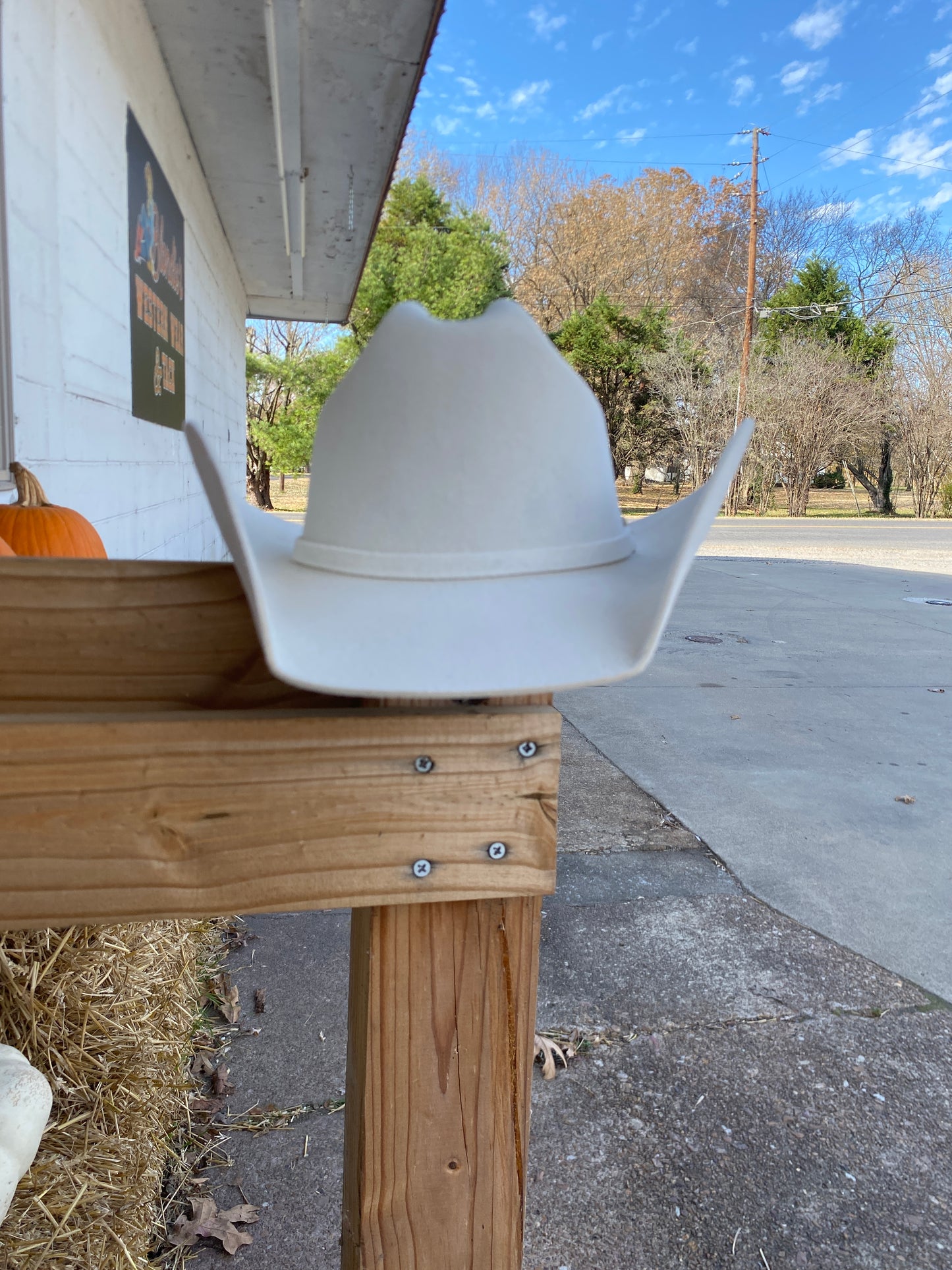 Stallion by Stetson 2X White Felt-Used