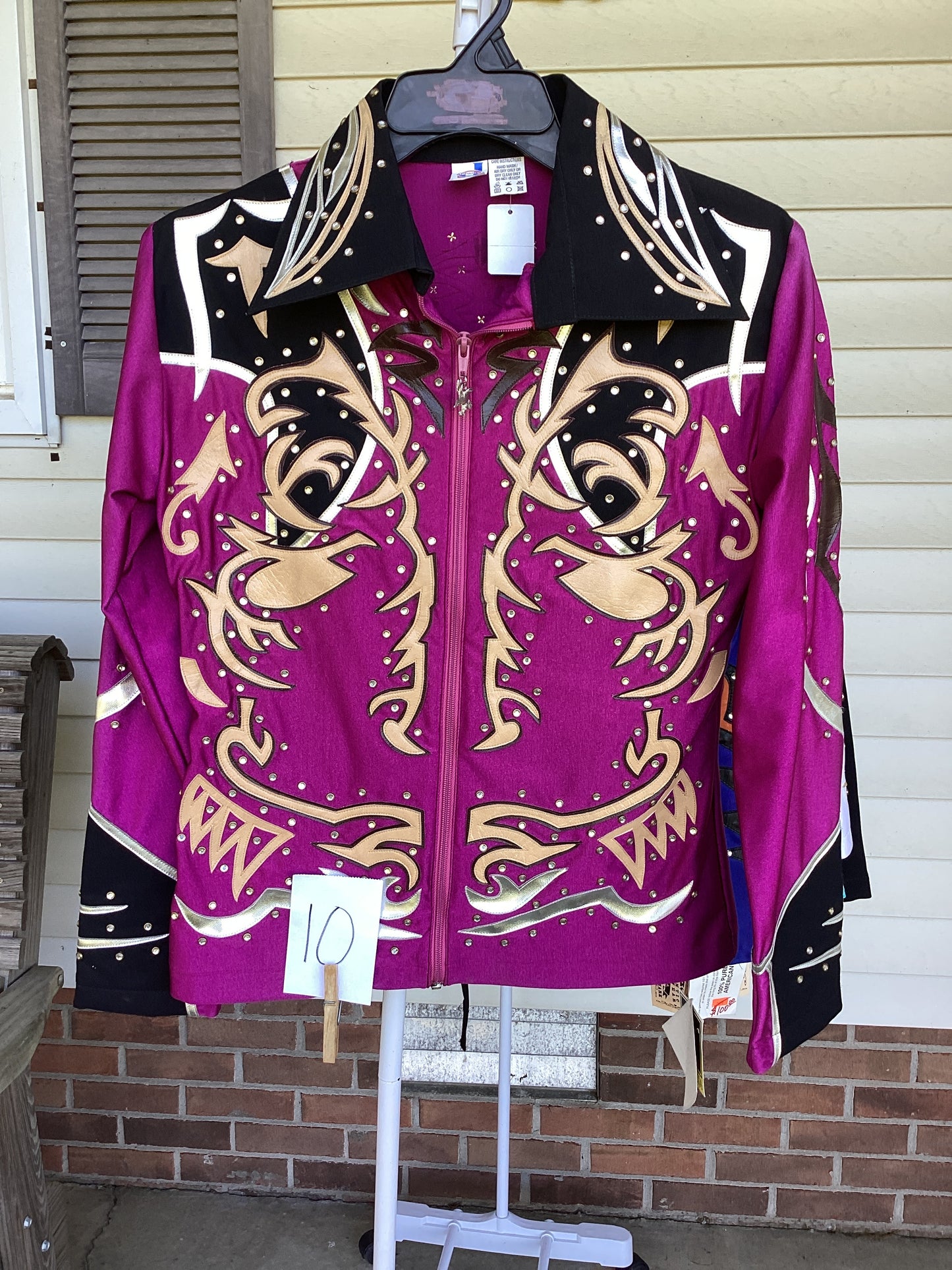 Show Blouses & Jackets-Medium