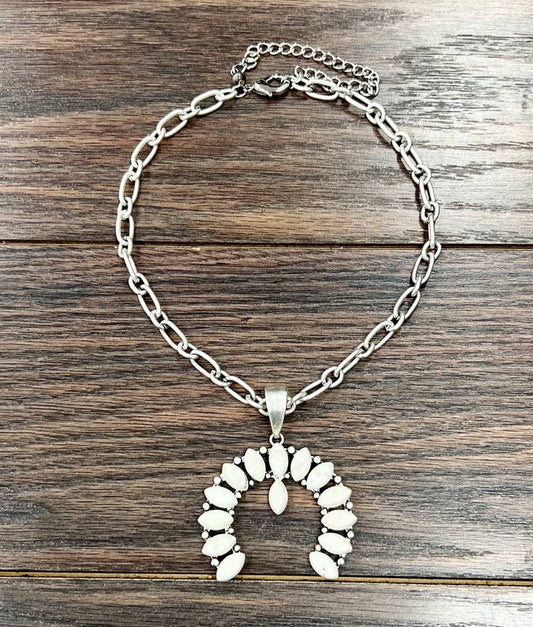 15" Squash Naja White Turquoise Necklace