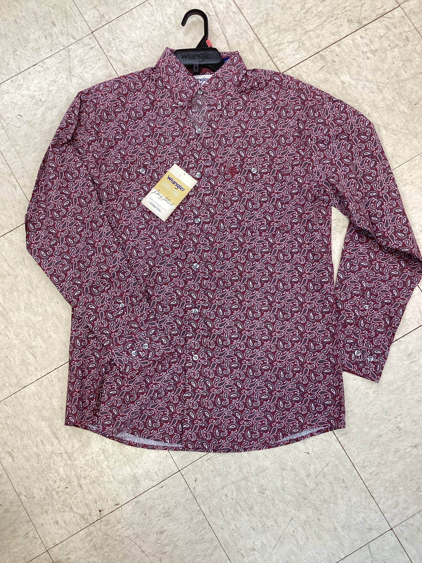 Wrangler Men’s George Strait Long Sleeve- 2 Pocket Red