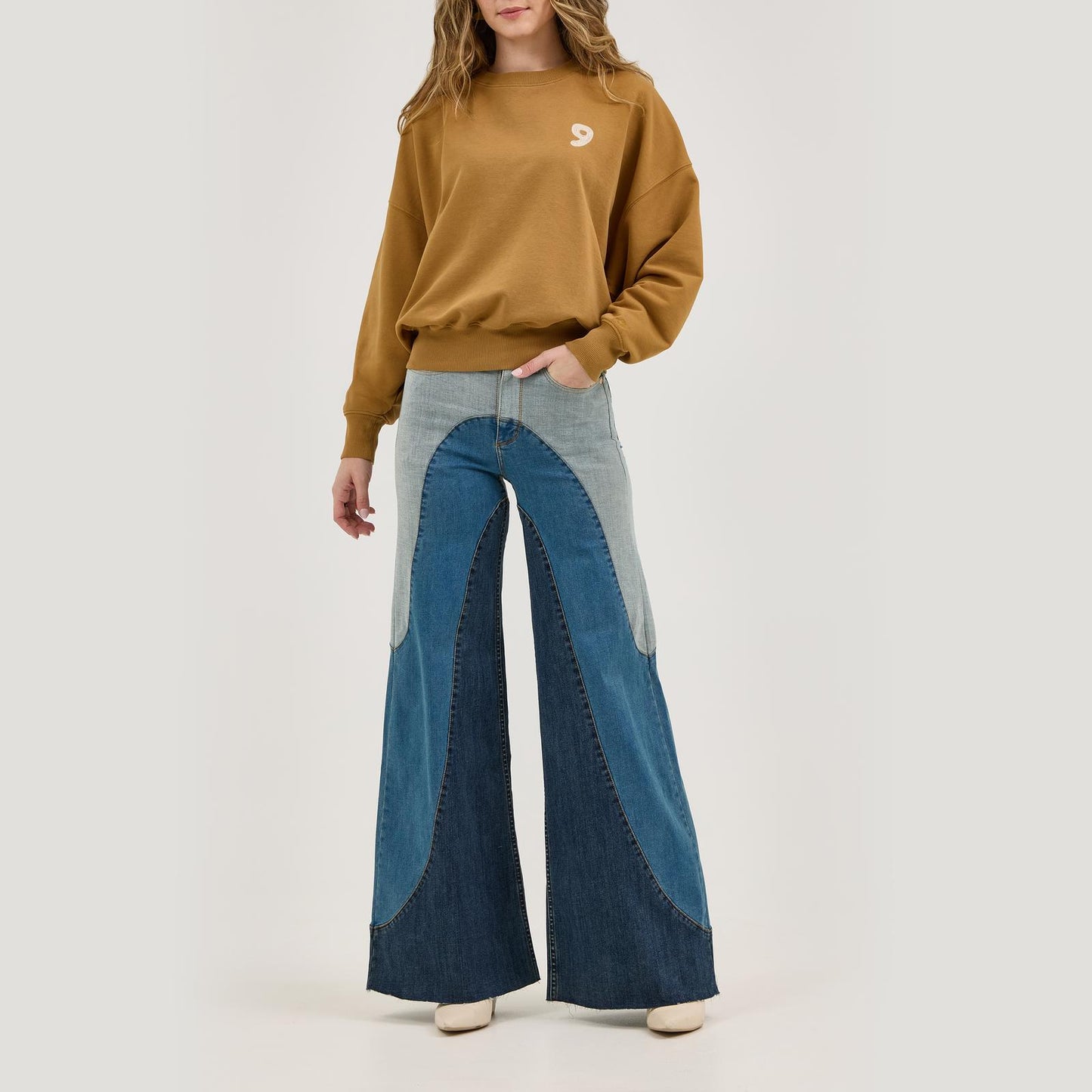 Lainey Wilson X Wrangler® Good Jeans Sweatshirt