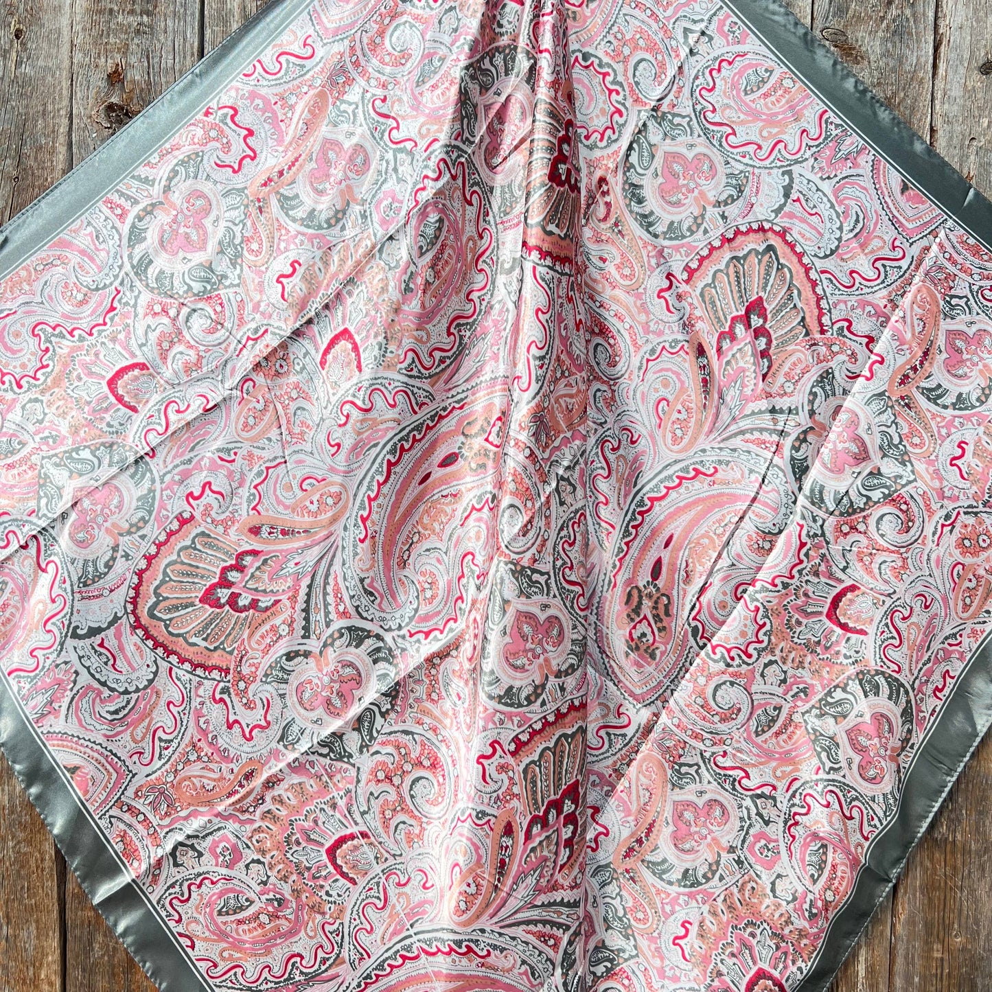 35X35"  Pink & Grey Paisley Wild Rag/Scarf WR3416