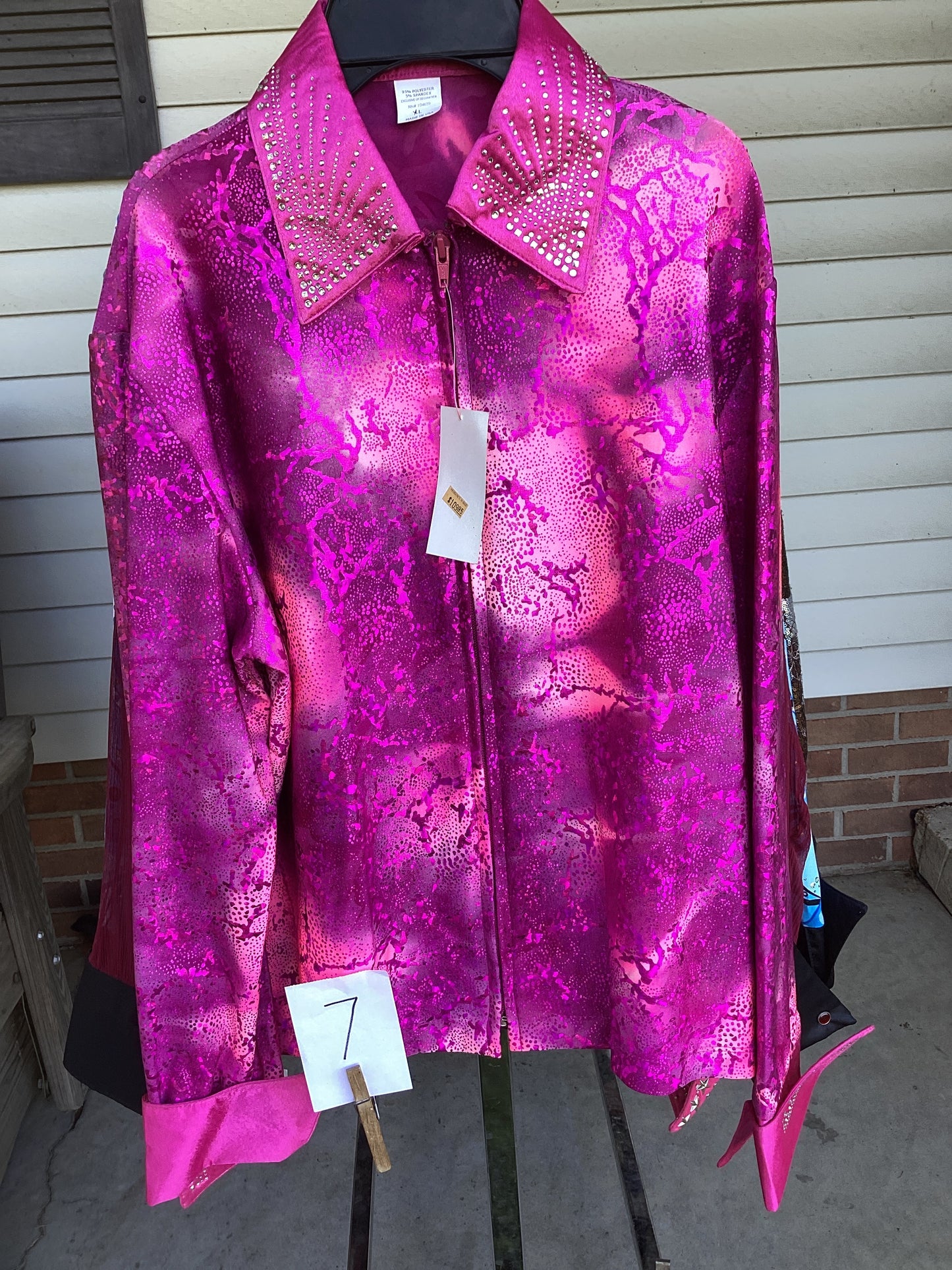 Women’s X-Large Show Shirt