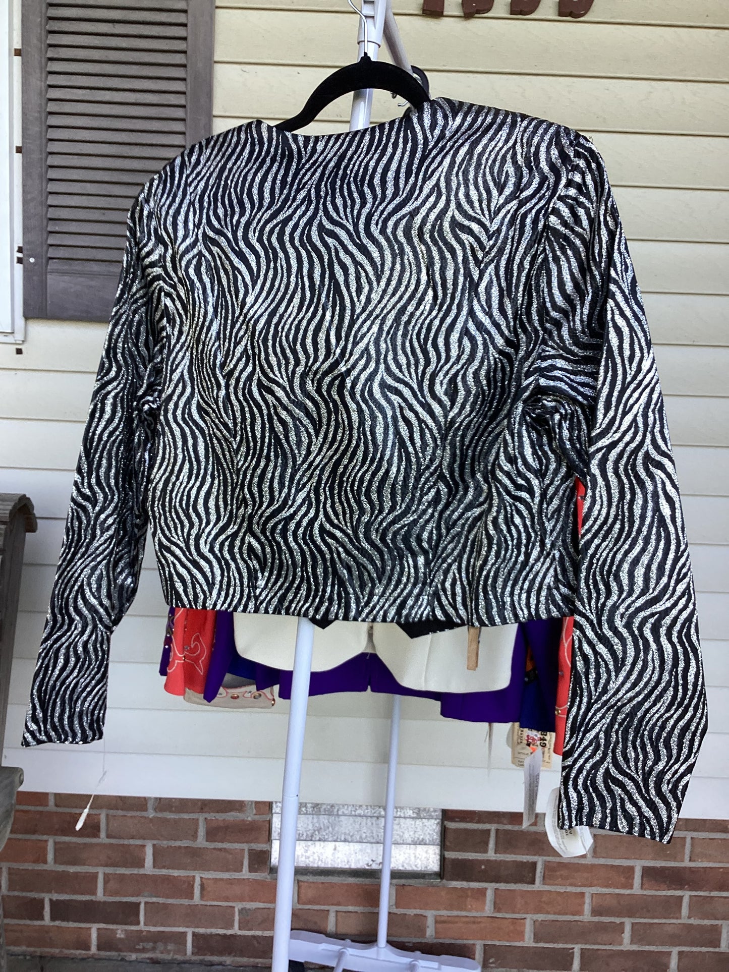 Show Blouses & Vests-XLarge