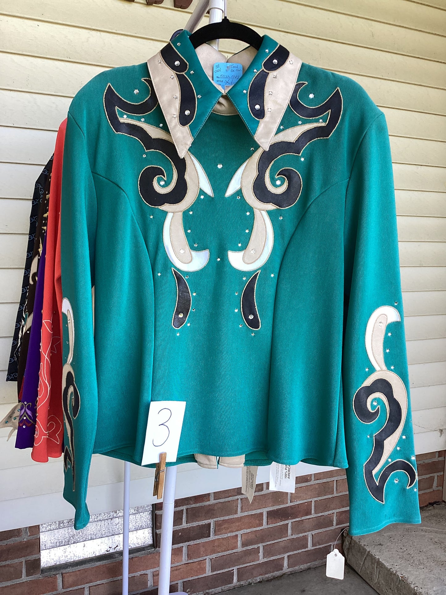Show Blouses & Vests-XLarge