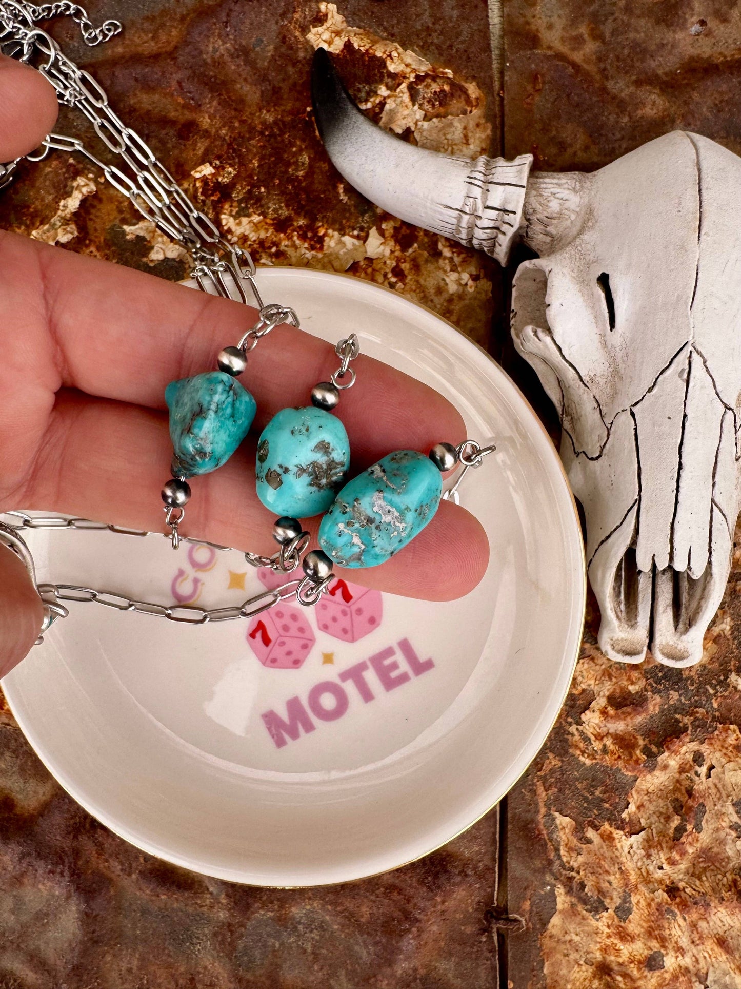 Kingman Turquoise Nugget Bar Chokers