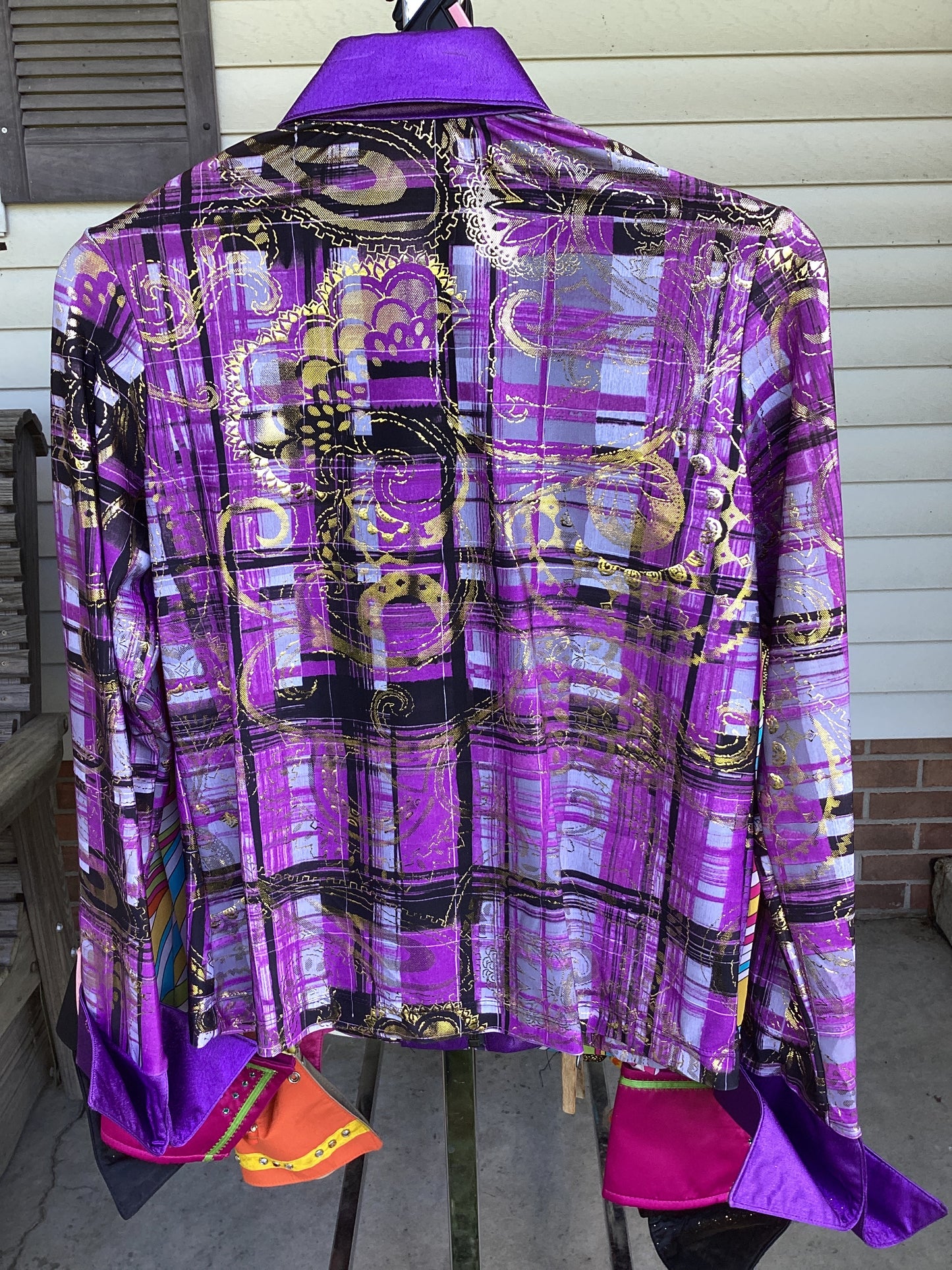 Women’s X-Large Show Shirt