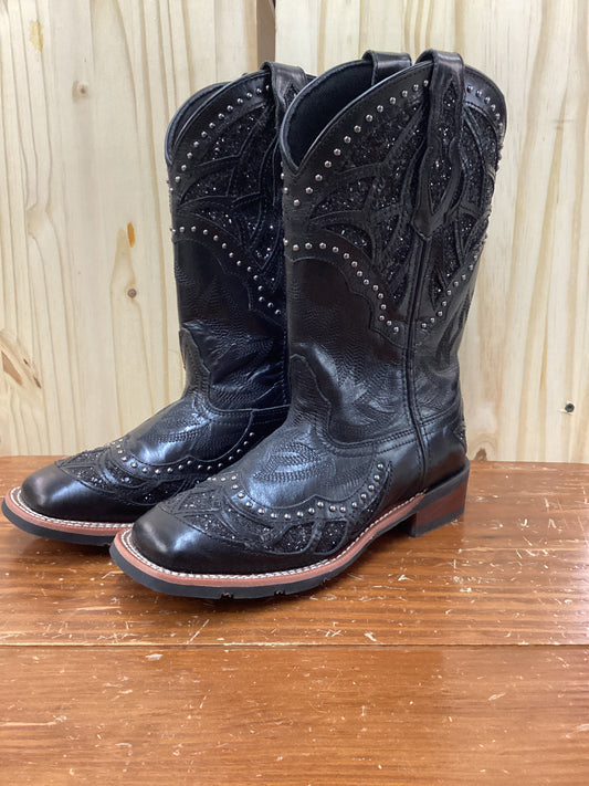 Cowboy Approved Eternity-Black