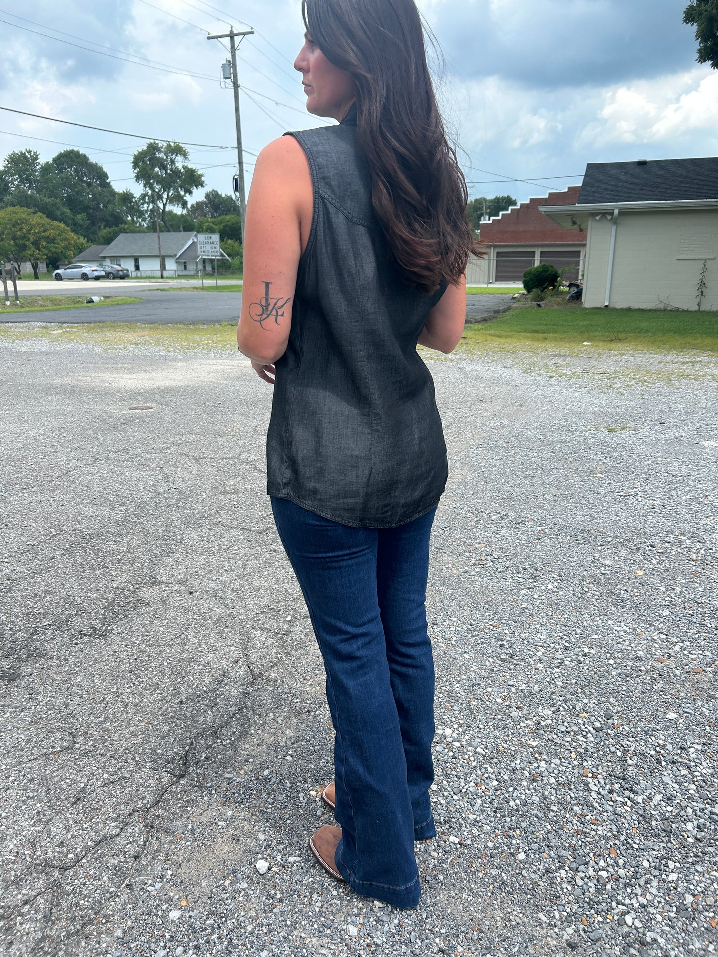 Wrangler® x Lainey Wilson Sleeveless Black Denim Shirt
