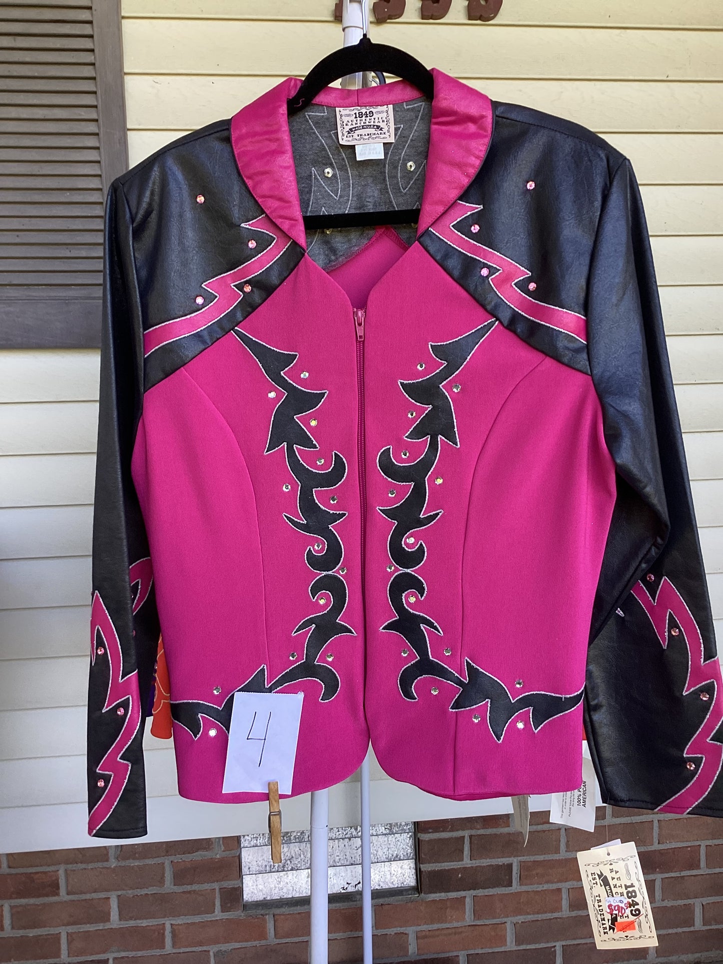 Show Blouses & Vests-XLarge
