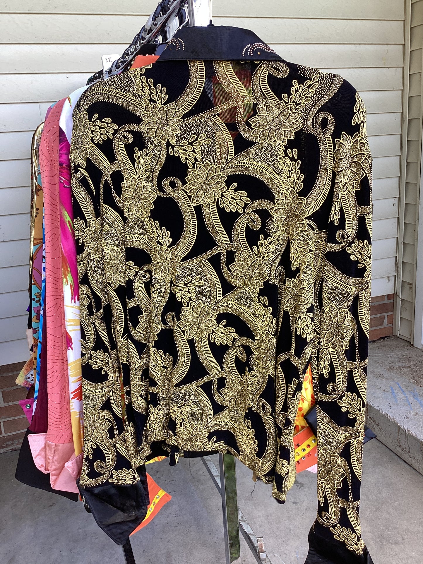 Women’s X-Large Show Shirt