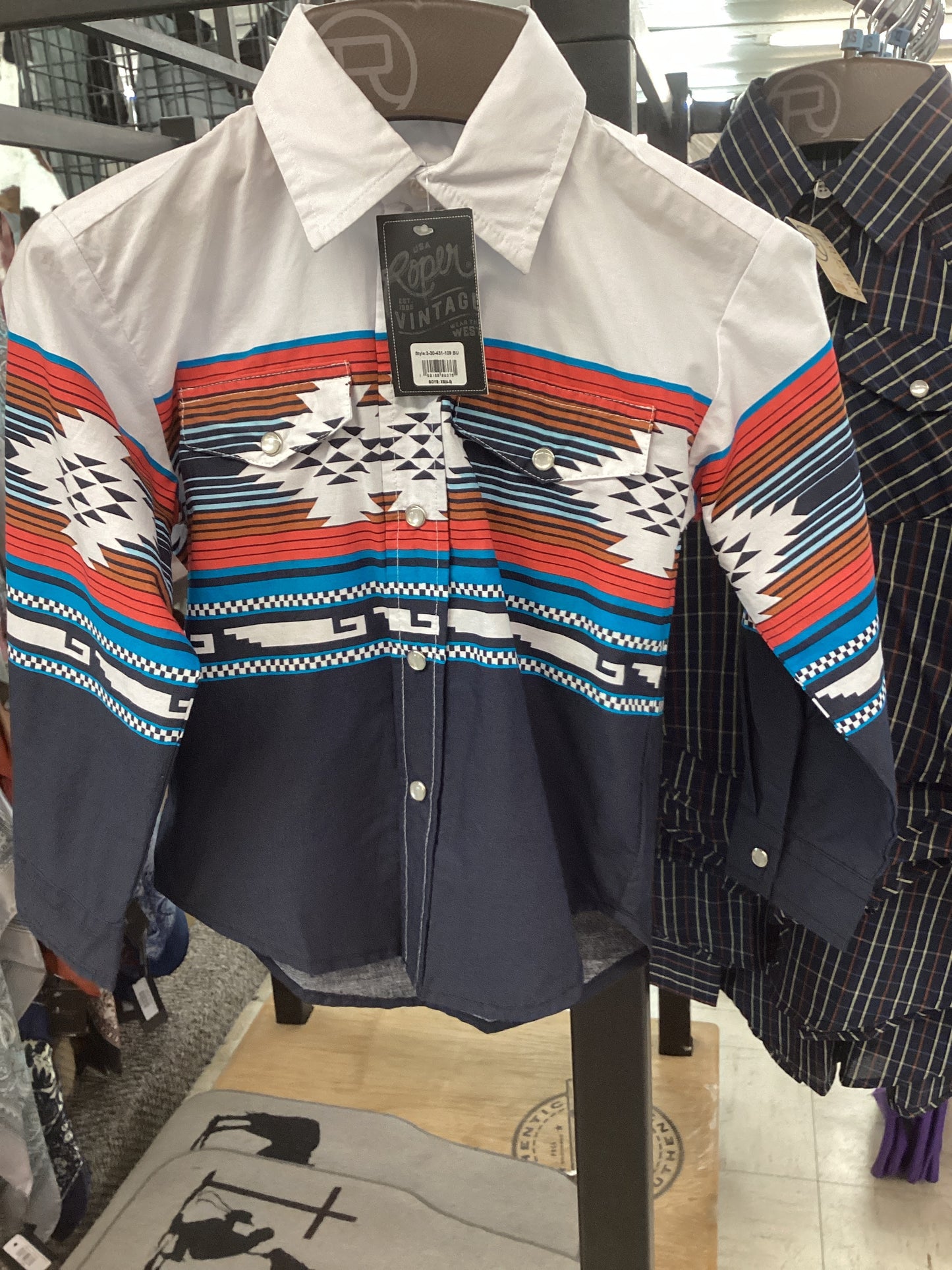 Roper Vintage Men’s Horizontal Aztec Ombré Longsleeve Shirt