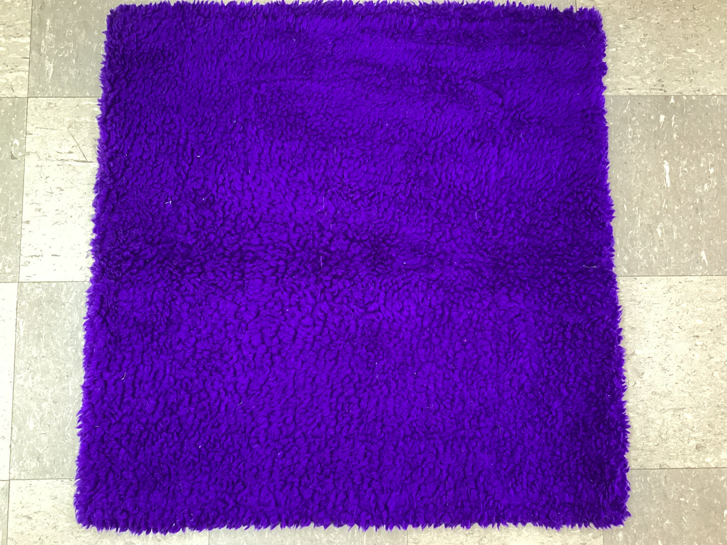 32”x32” Tough 1 Navajo Blanket with fleece Saddle Pad