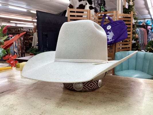 20X Beaver Blend Felt Cowboy Hat by Catalena Hatters